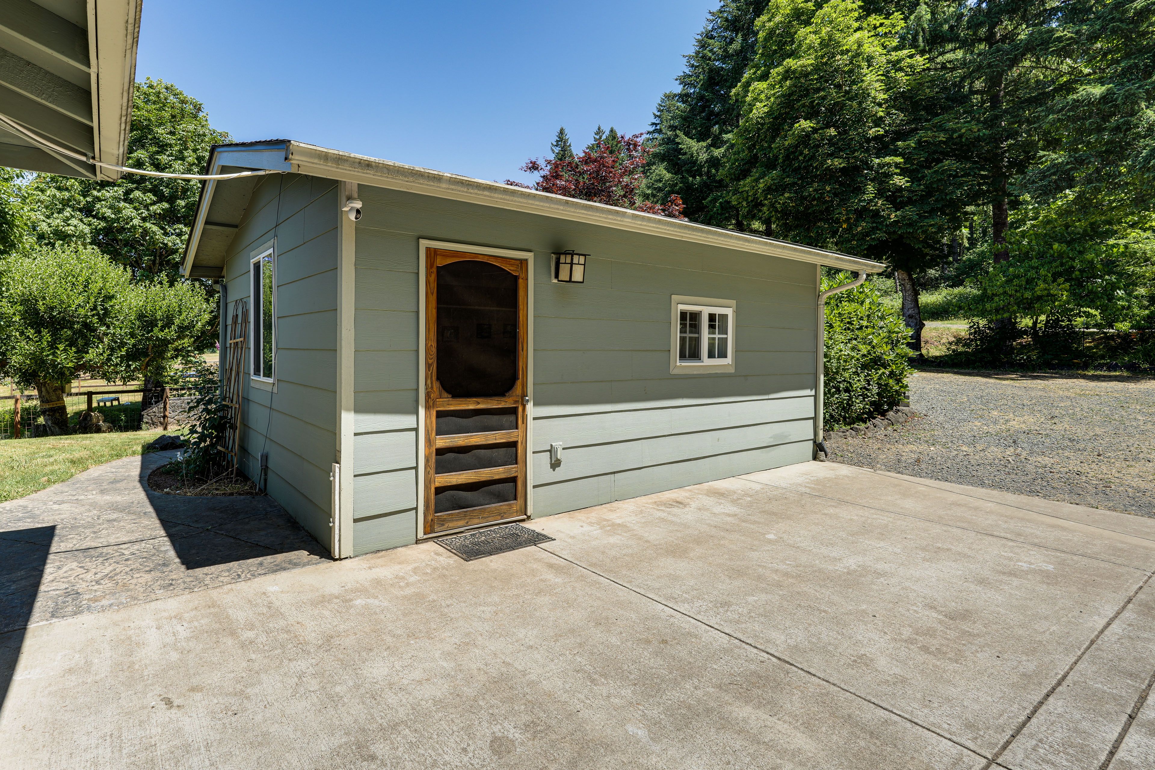Unit Exterior
