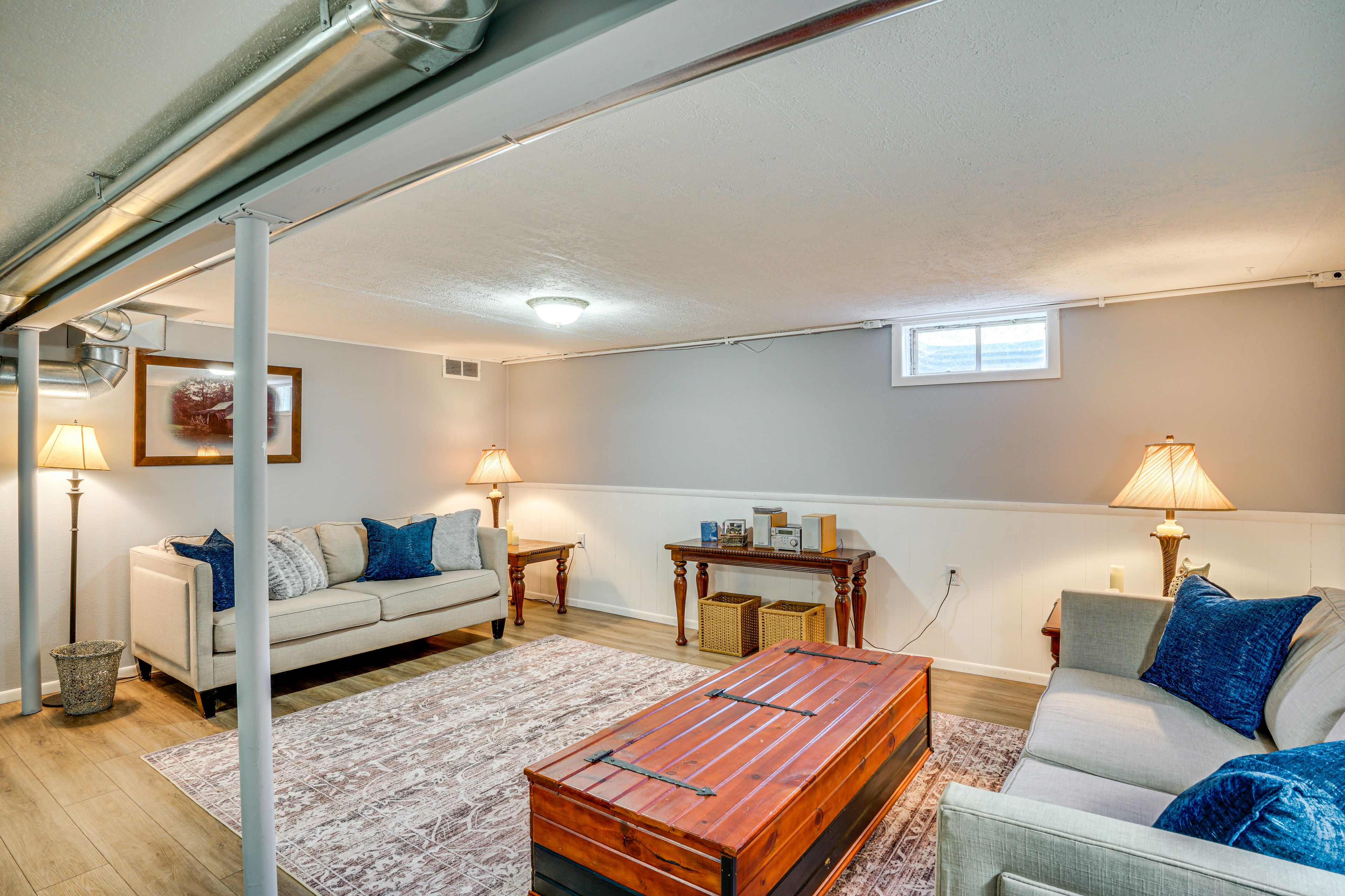 Den | Free WiFi | Basement