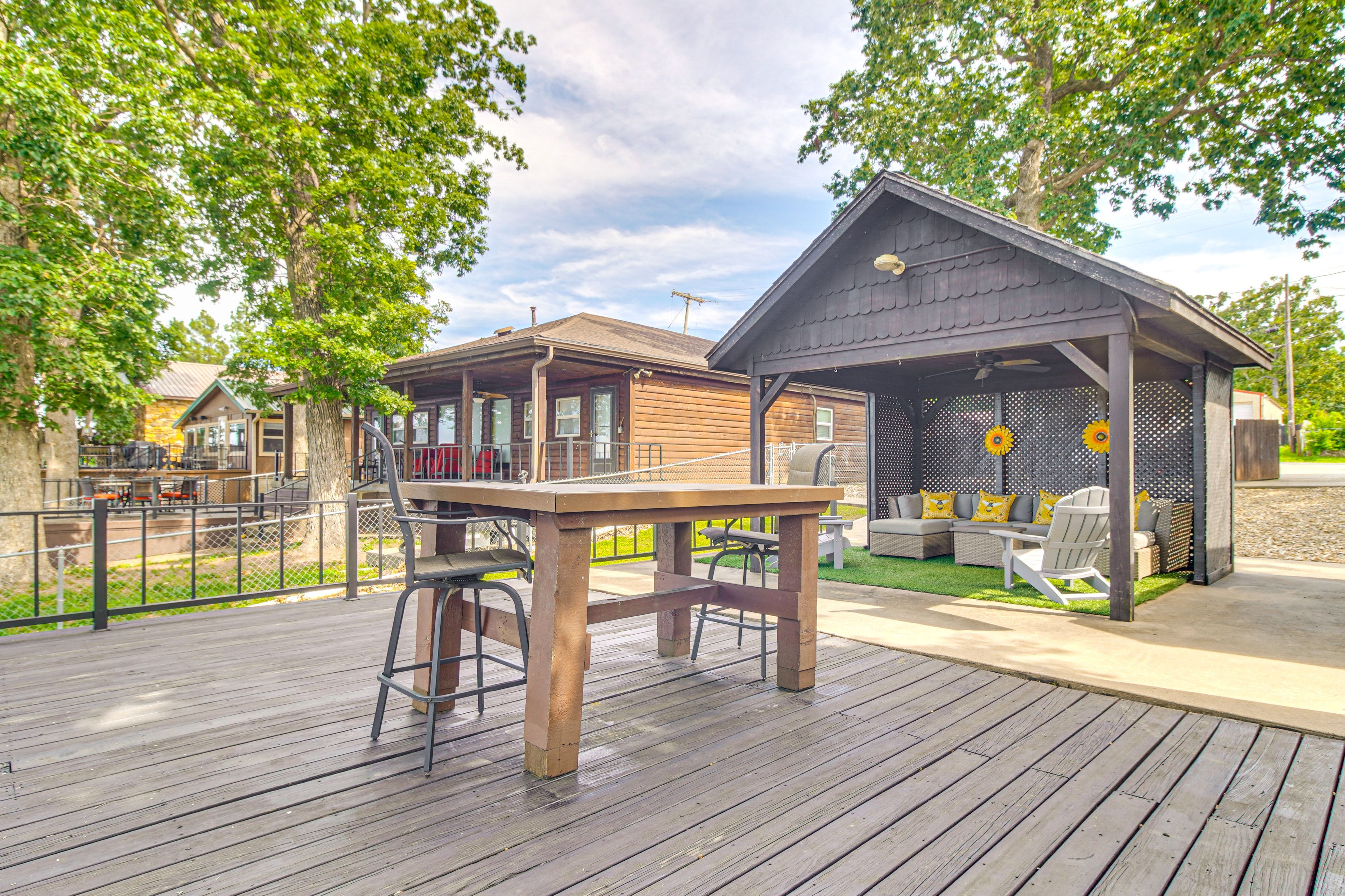 Cabin Exterior | Dining Area | Gas Grill