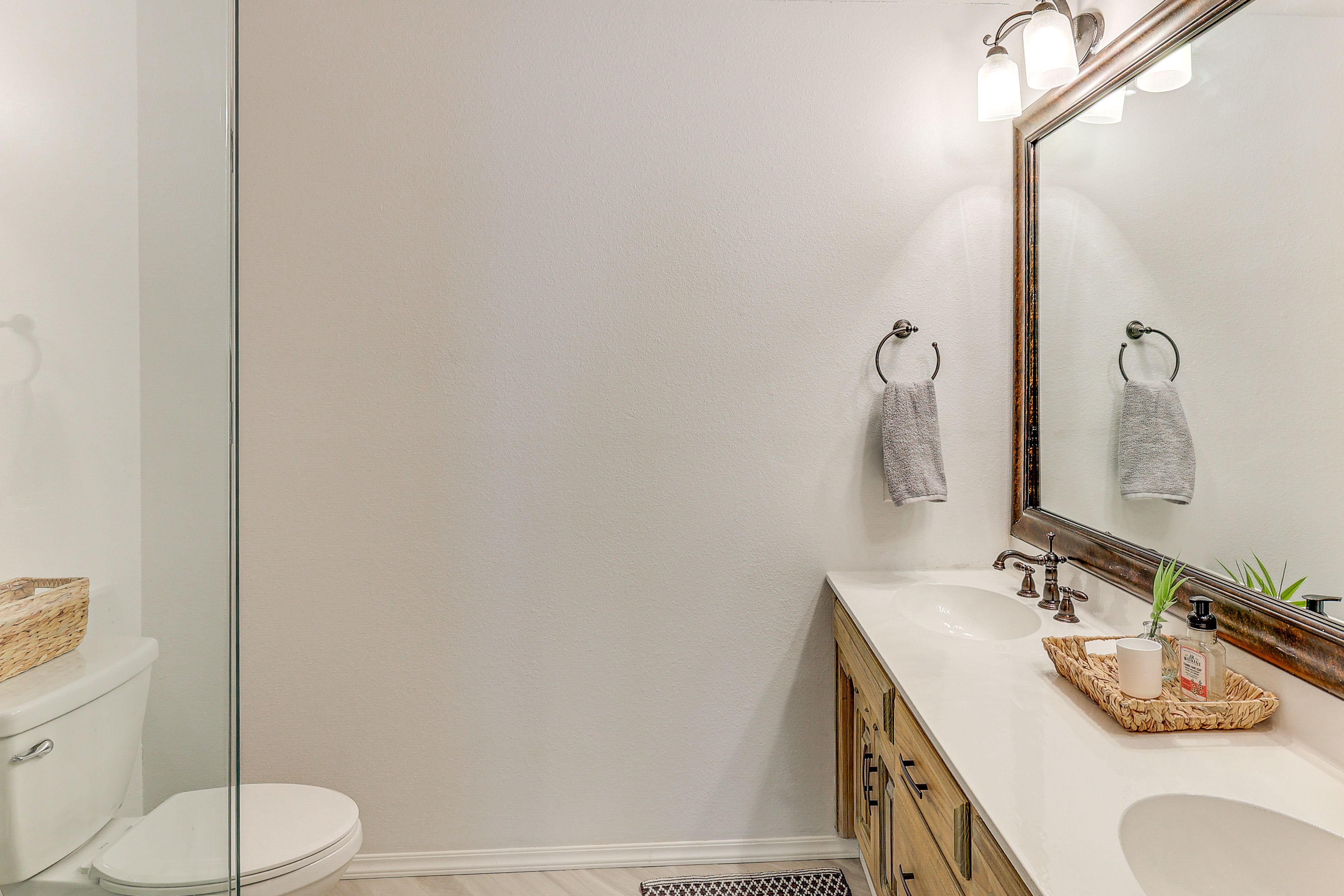 Bathroom | Shower