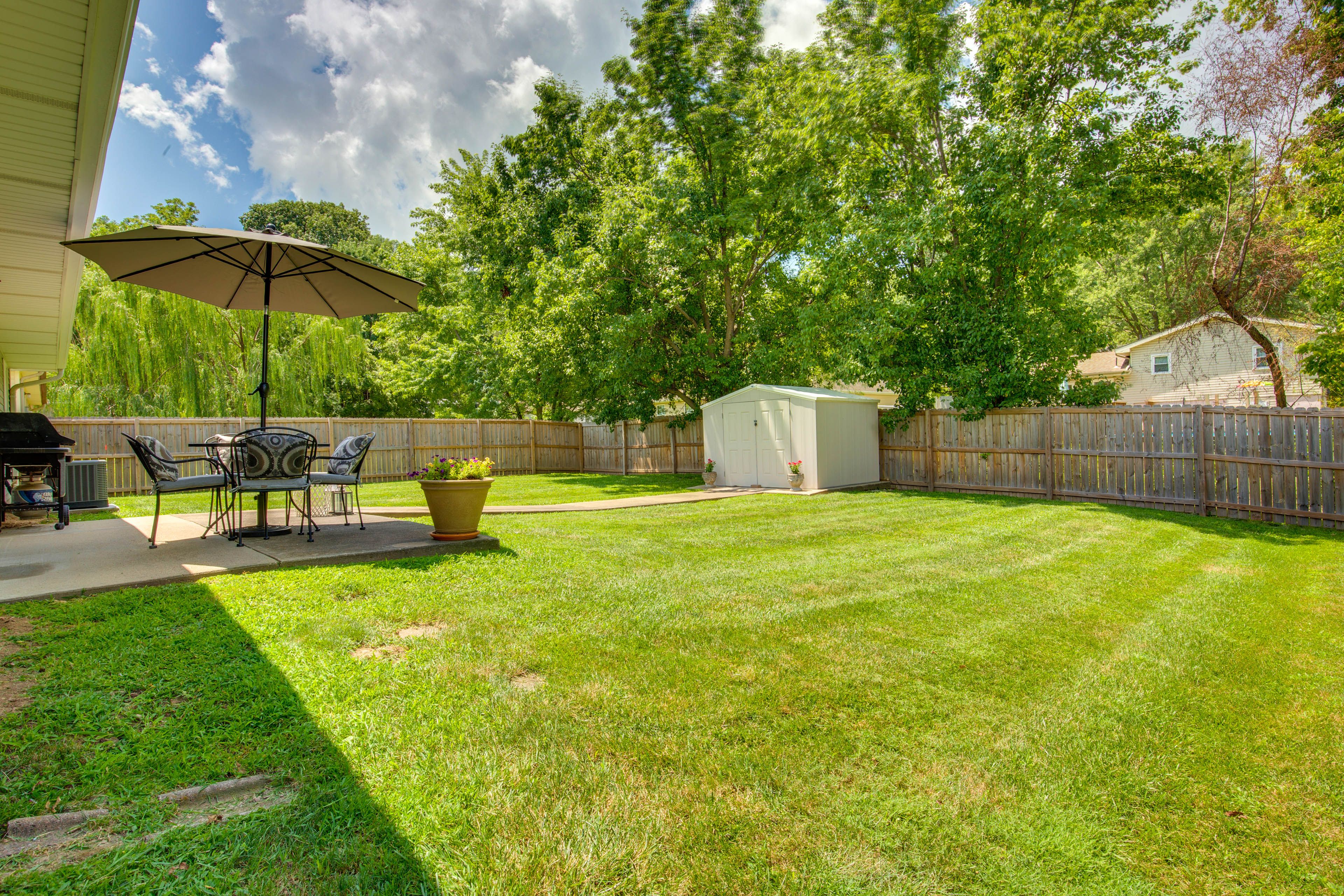 Private Fenced Backyard