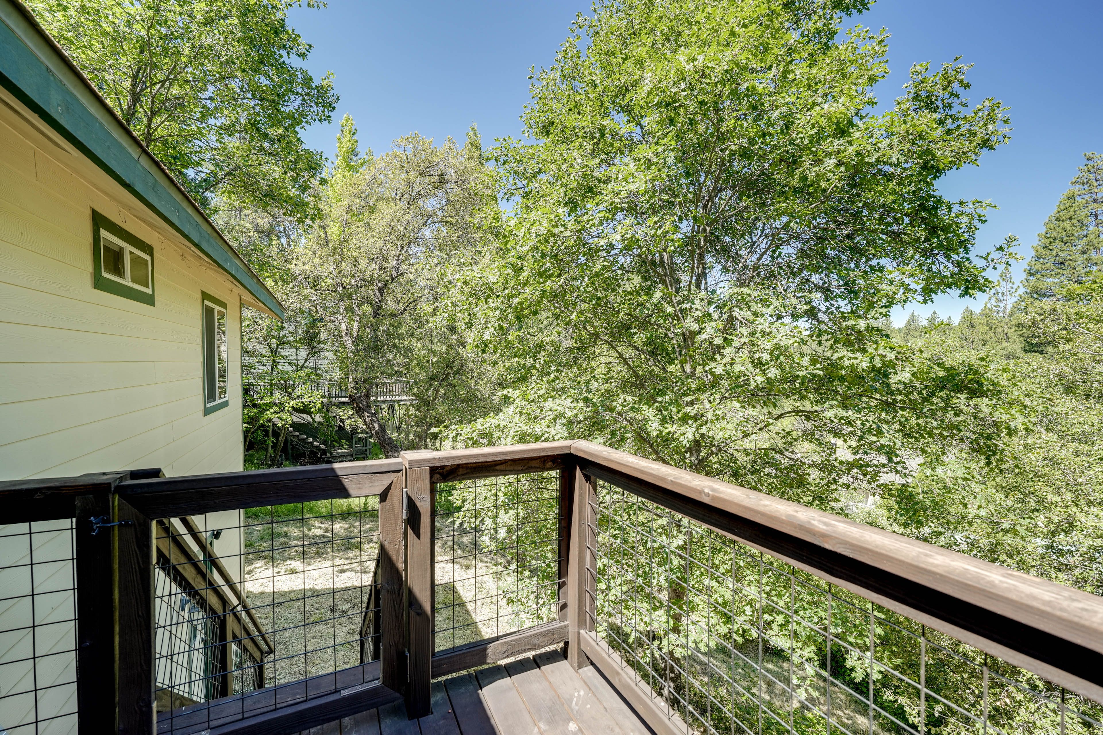 Exterior | Balcony | Outdoor Dining Area