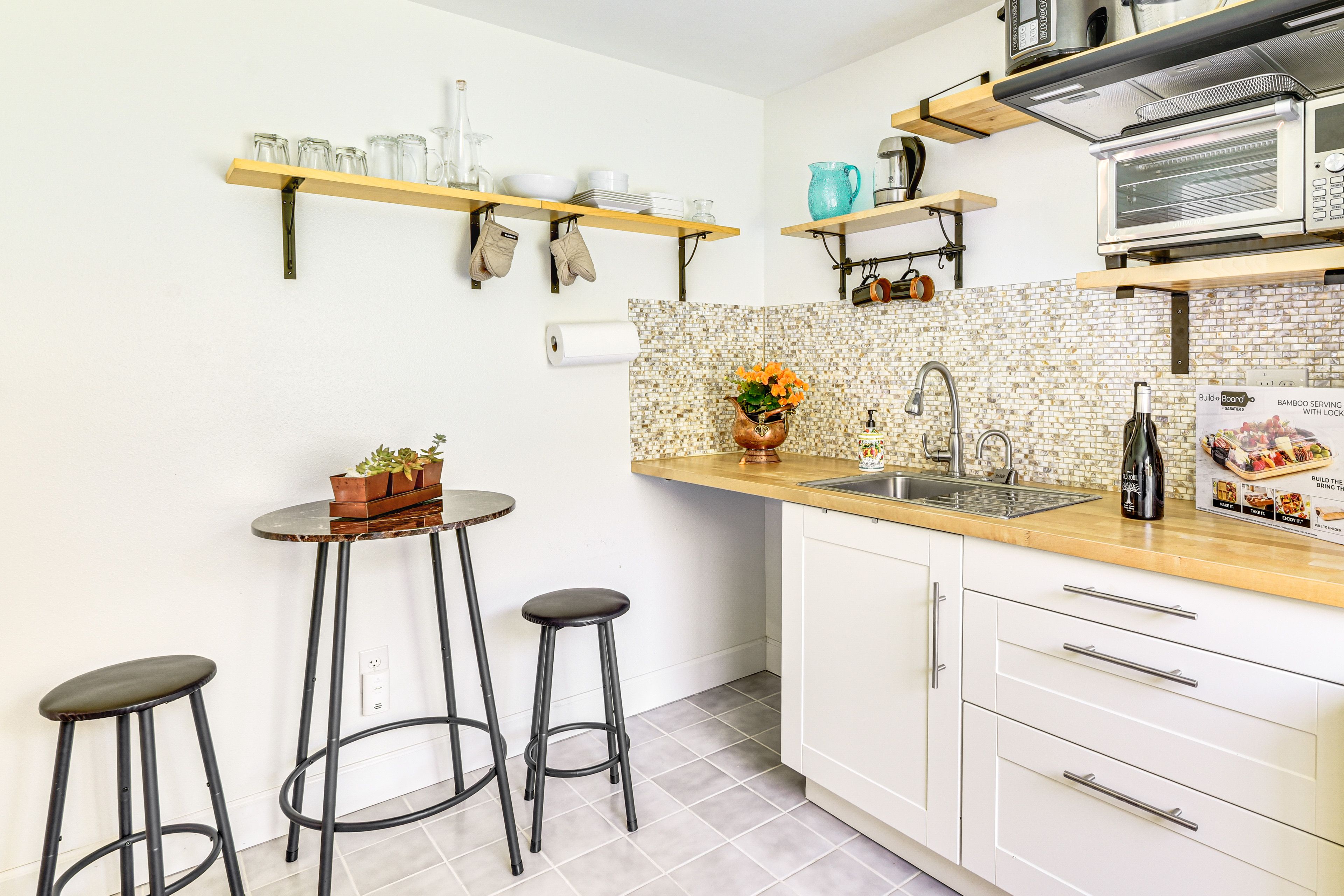 Kitchenette | Dining Area | Keurig & French Press Coffee Makers | Microwave