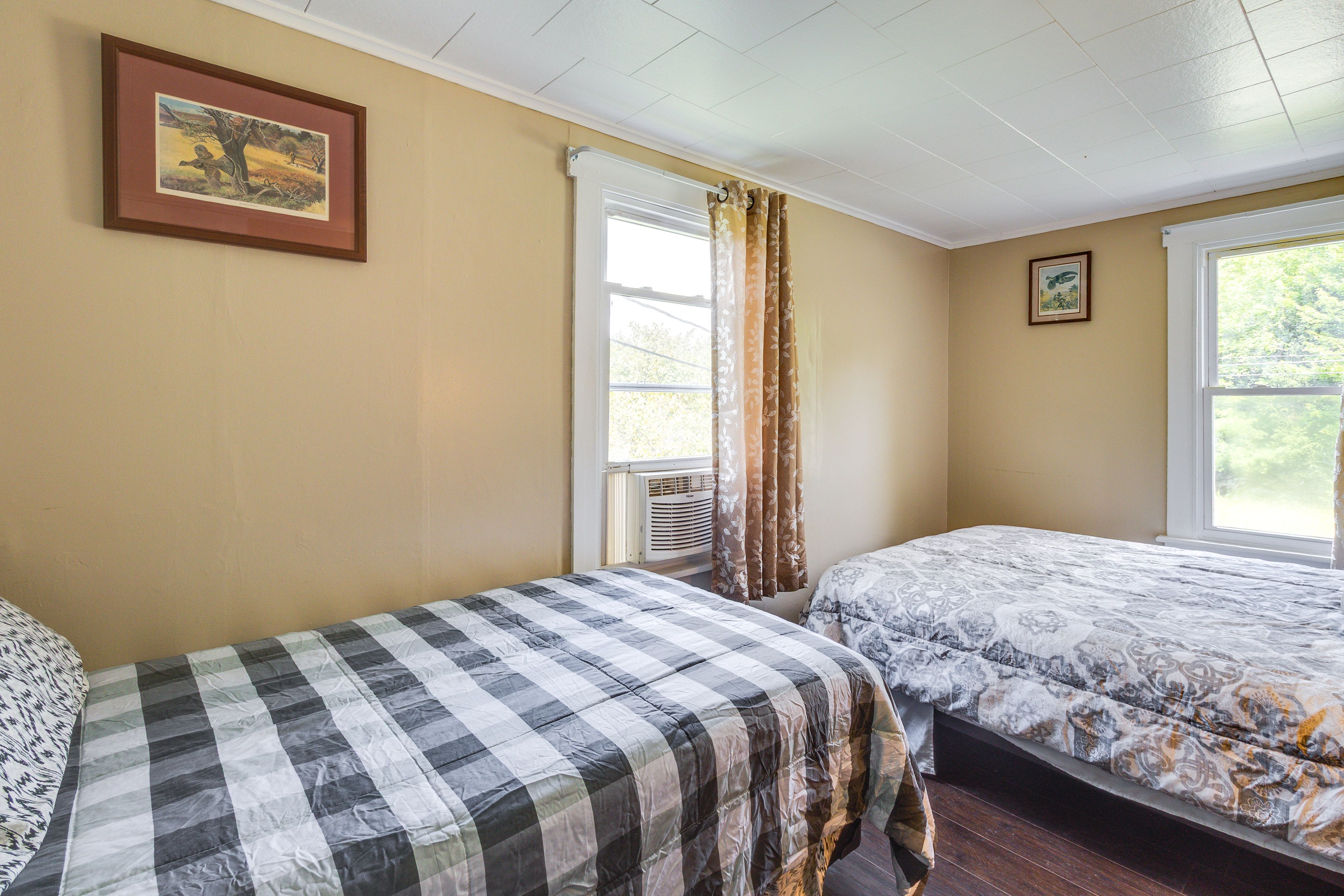 Bedroom 1 | Full Bed | Twin Bed | 2nd Floor