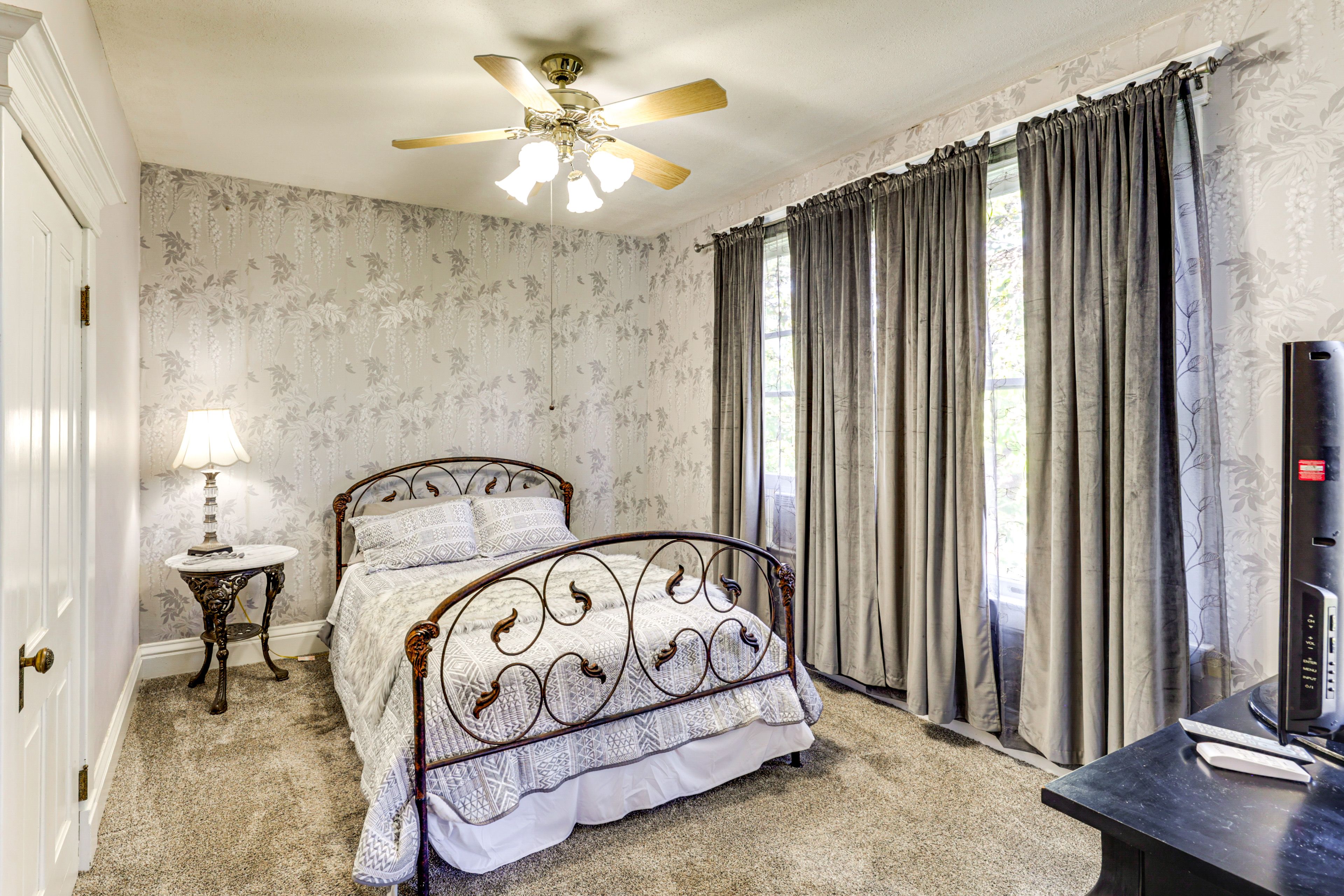 Bedroom 3 | Queen Bed | 2nd Floor