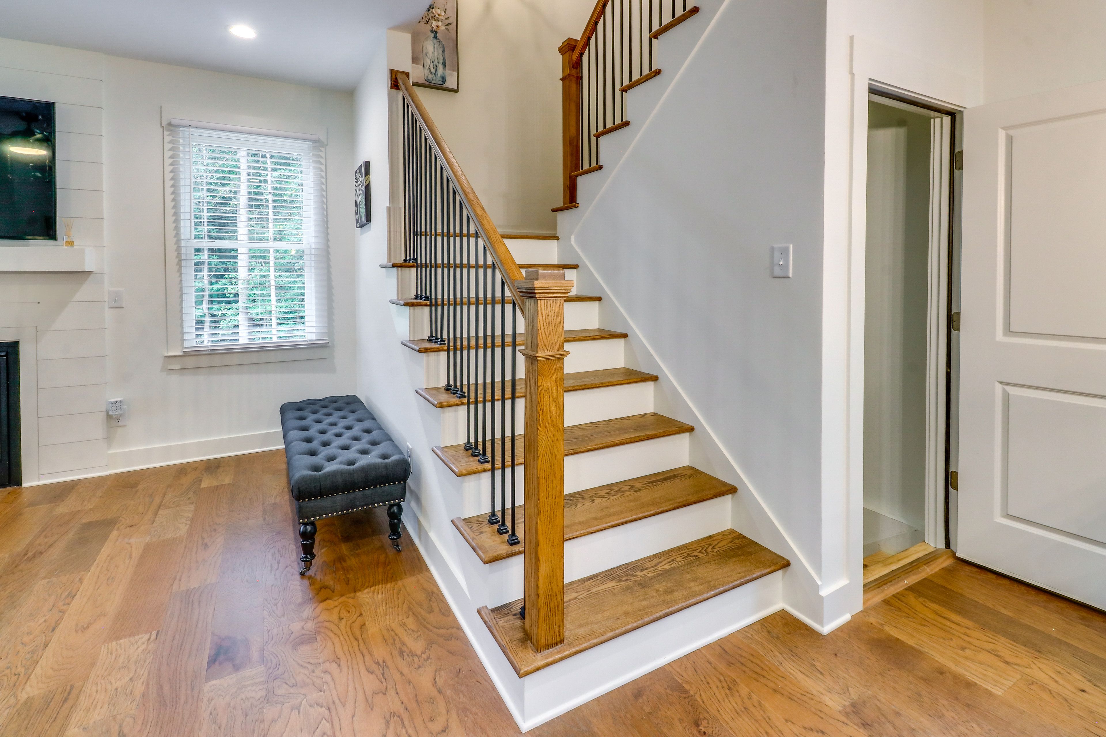 Stairs to 2nd Floor
