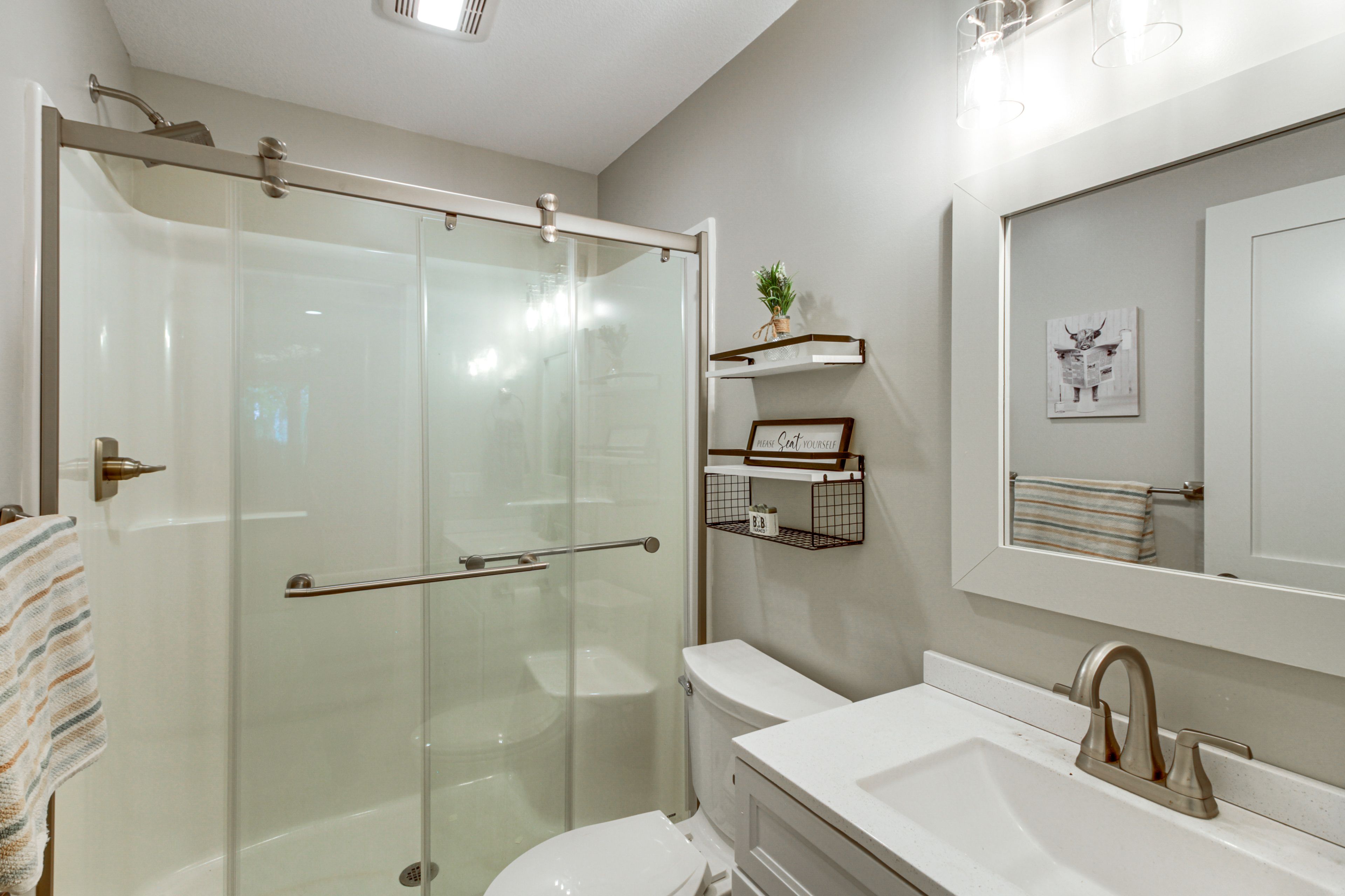 Bathroom | Towels Provided | Lower Level
