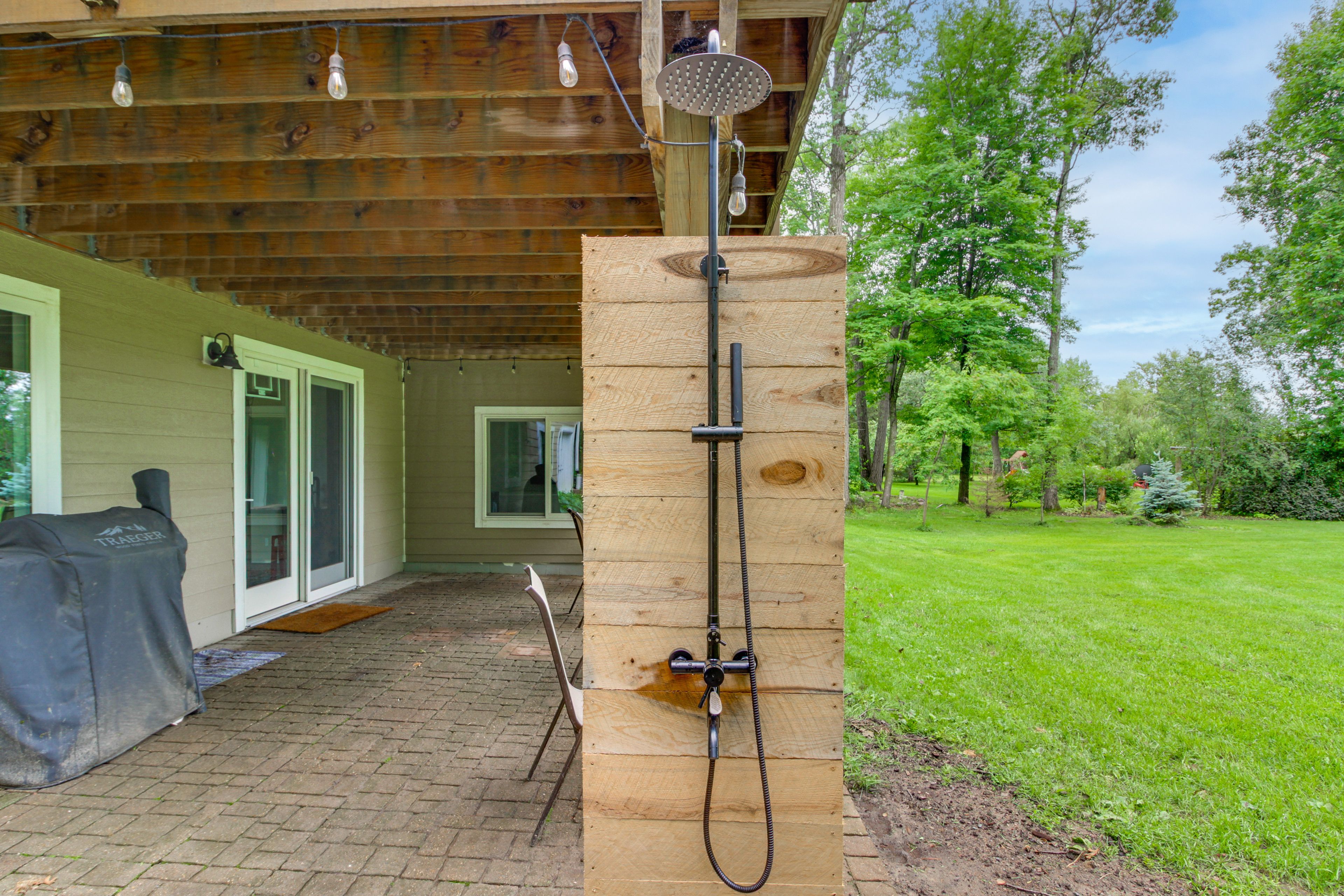 Covered Patio | Outdoor Shower