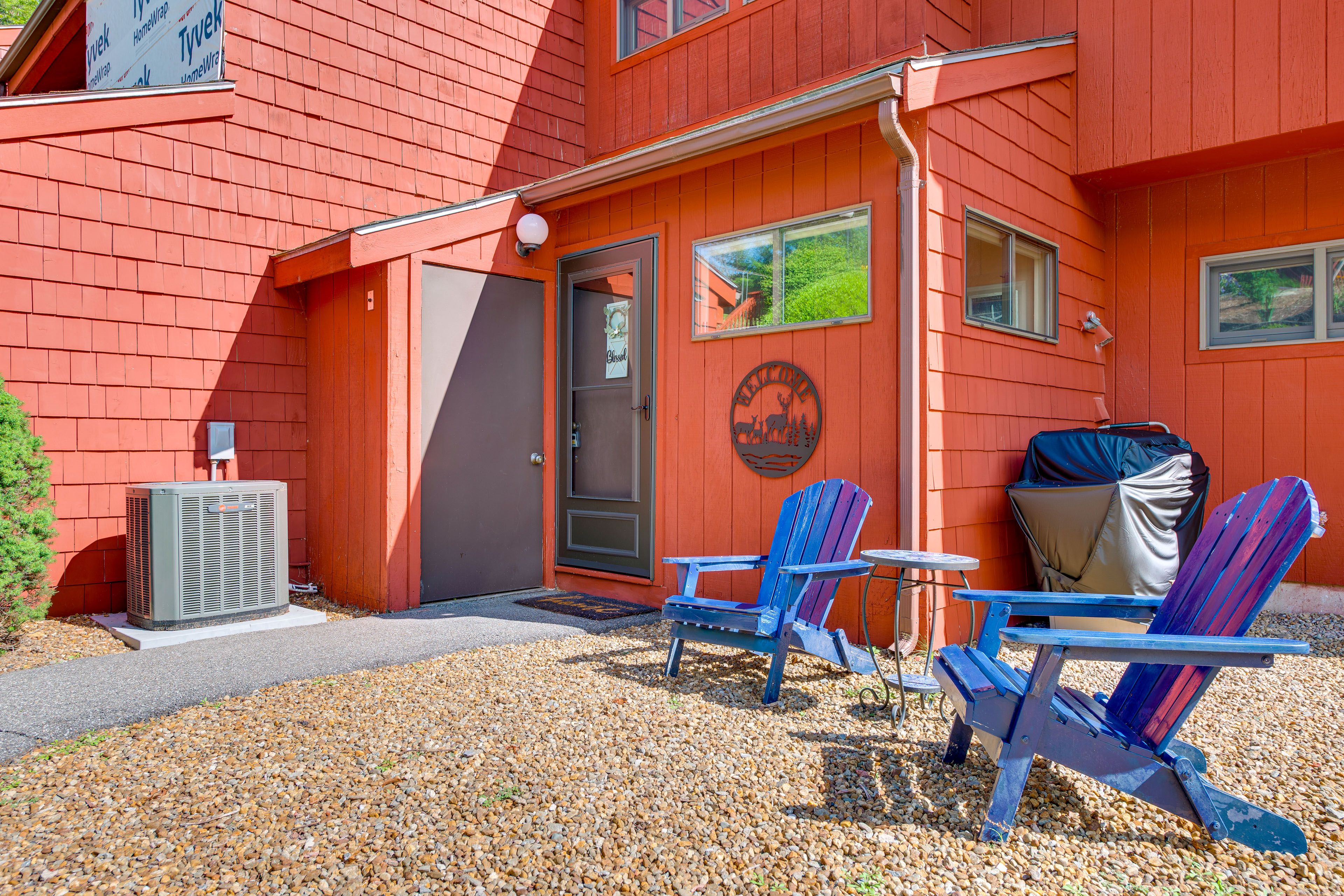 Entrance/Yard Area | Adirondack Chairs | Cornhole