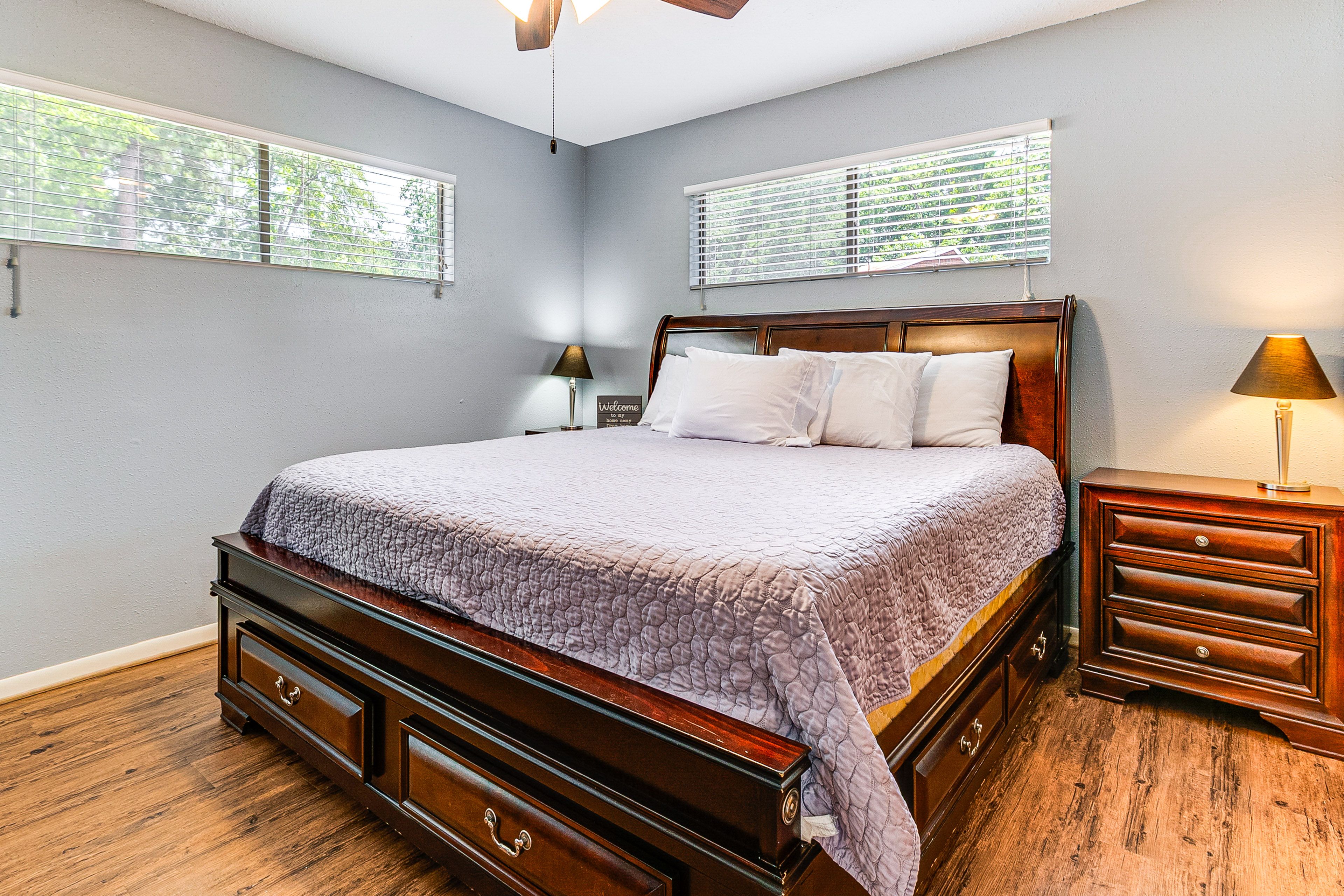 Bedroom 1 | 1st Floor | King Bed | Smart TV | Linens Provided