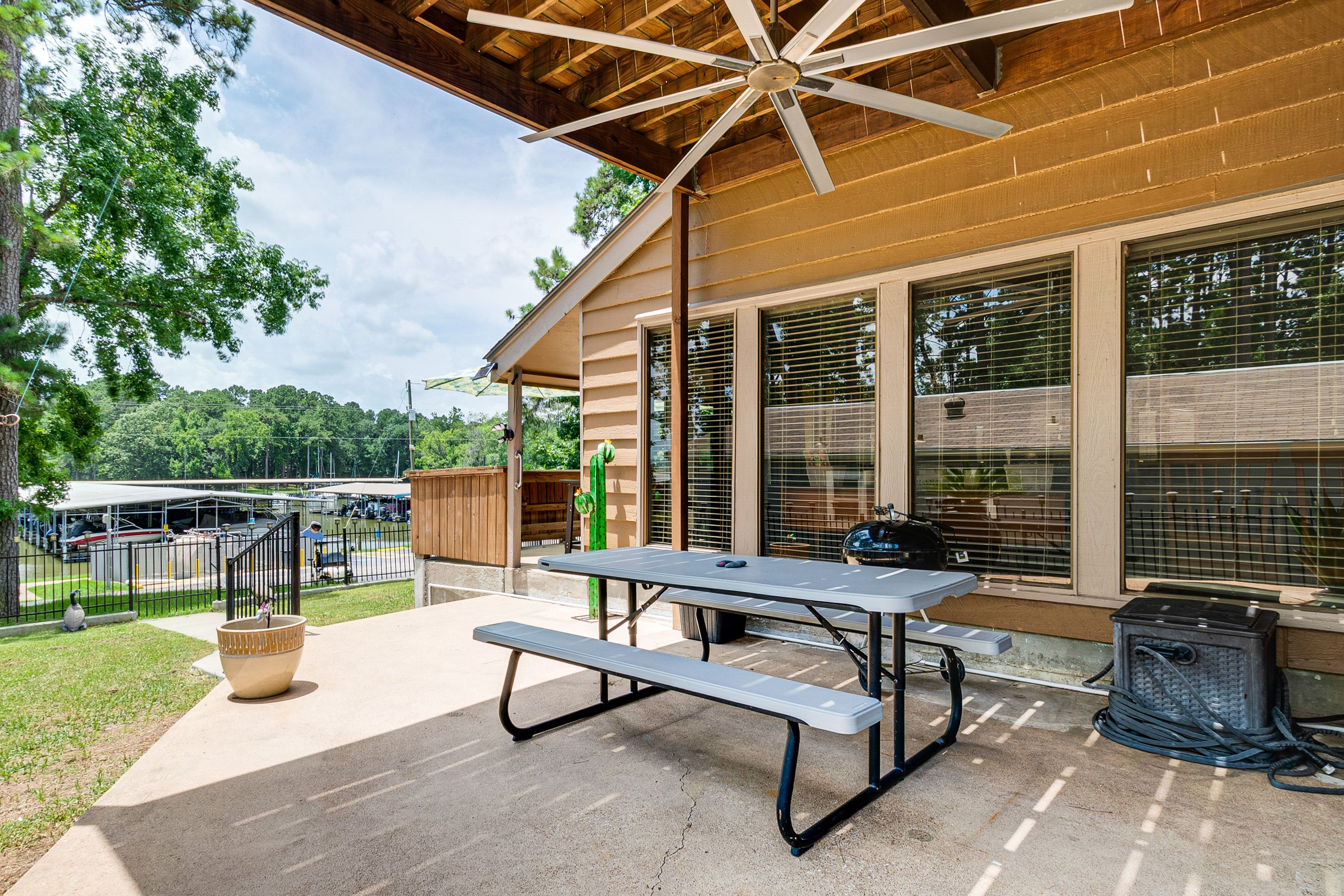 Additional Outdoor Dining Area | Charcoal Grill