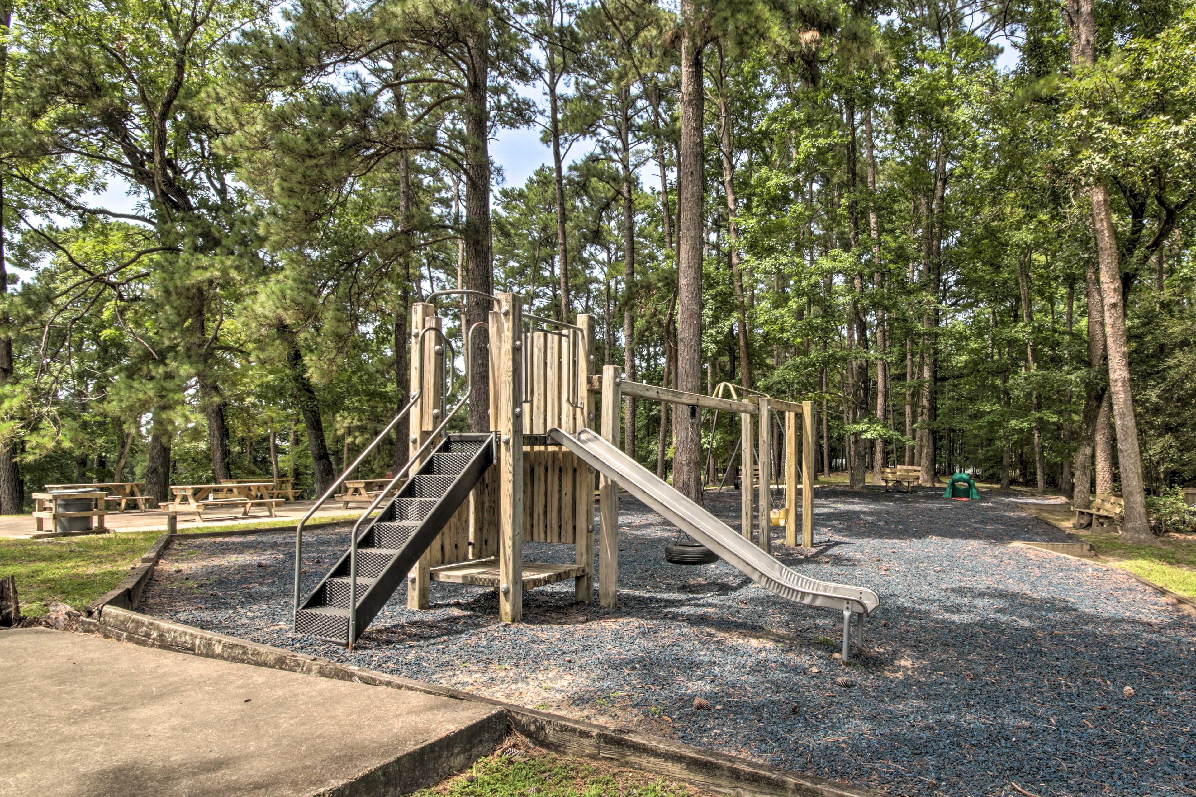 Playground & Picnic Area