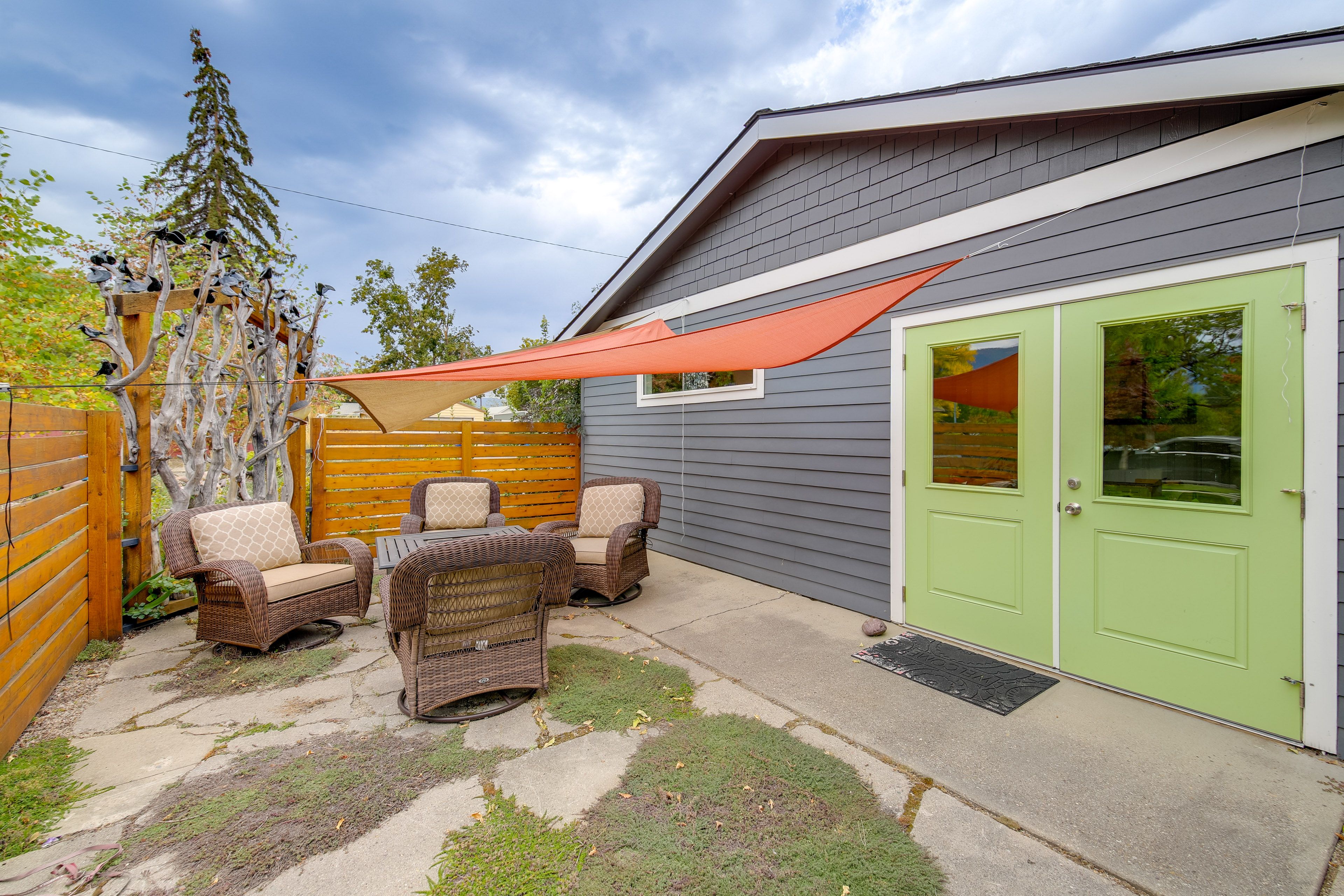 Courtyard | Gas Fire Pit