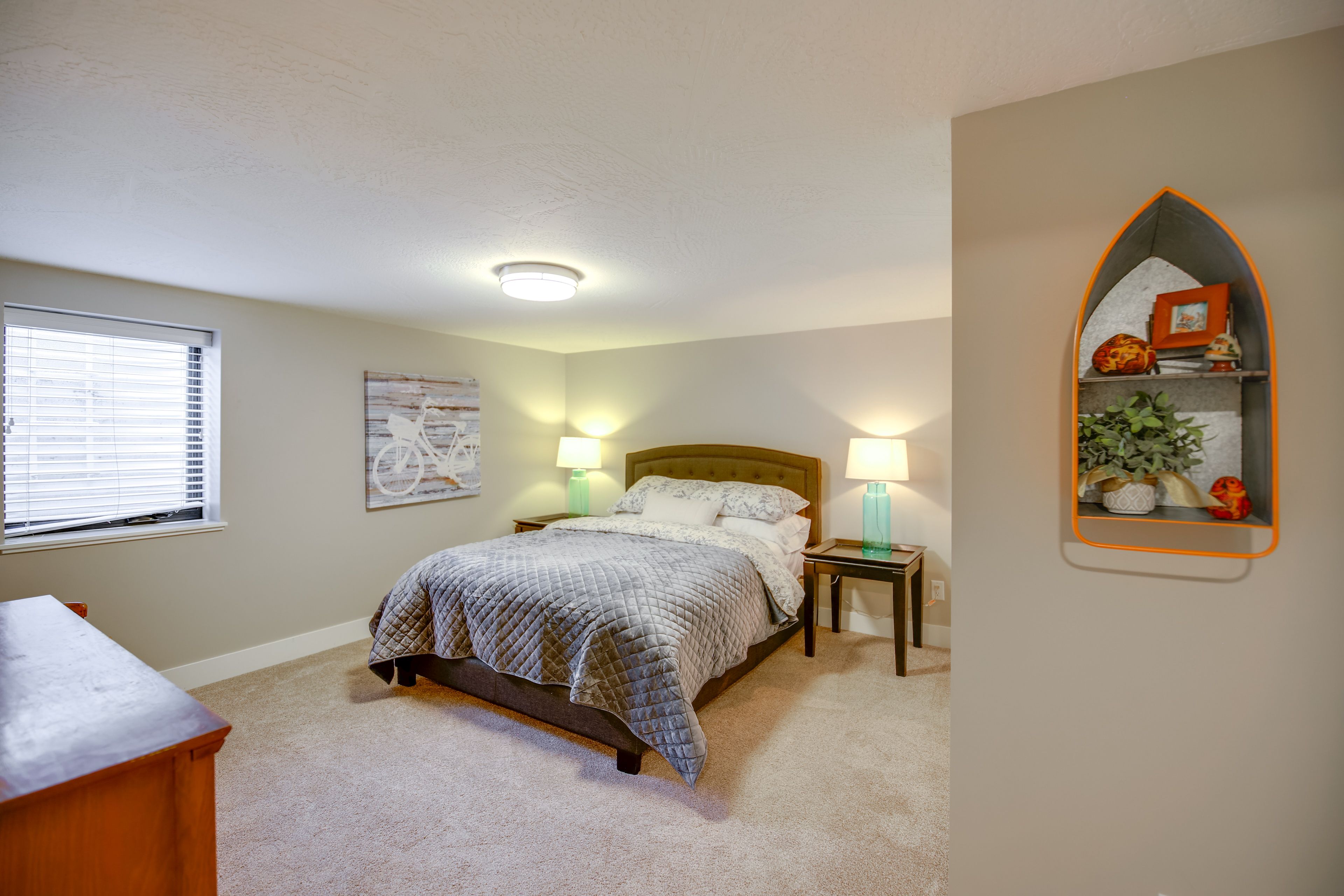 Bedroom 1 | Queen Bed | Linens Provided