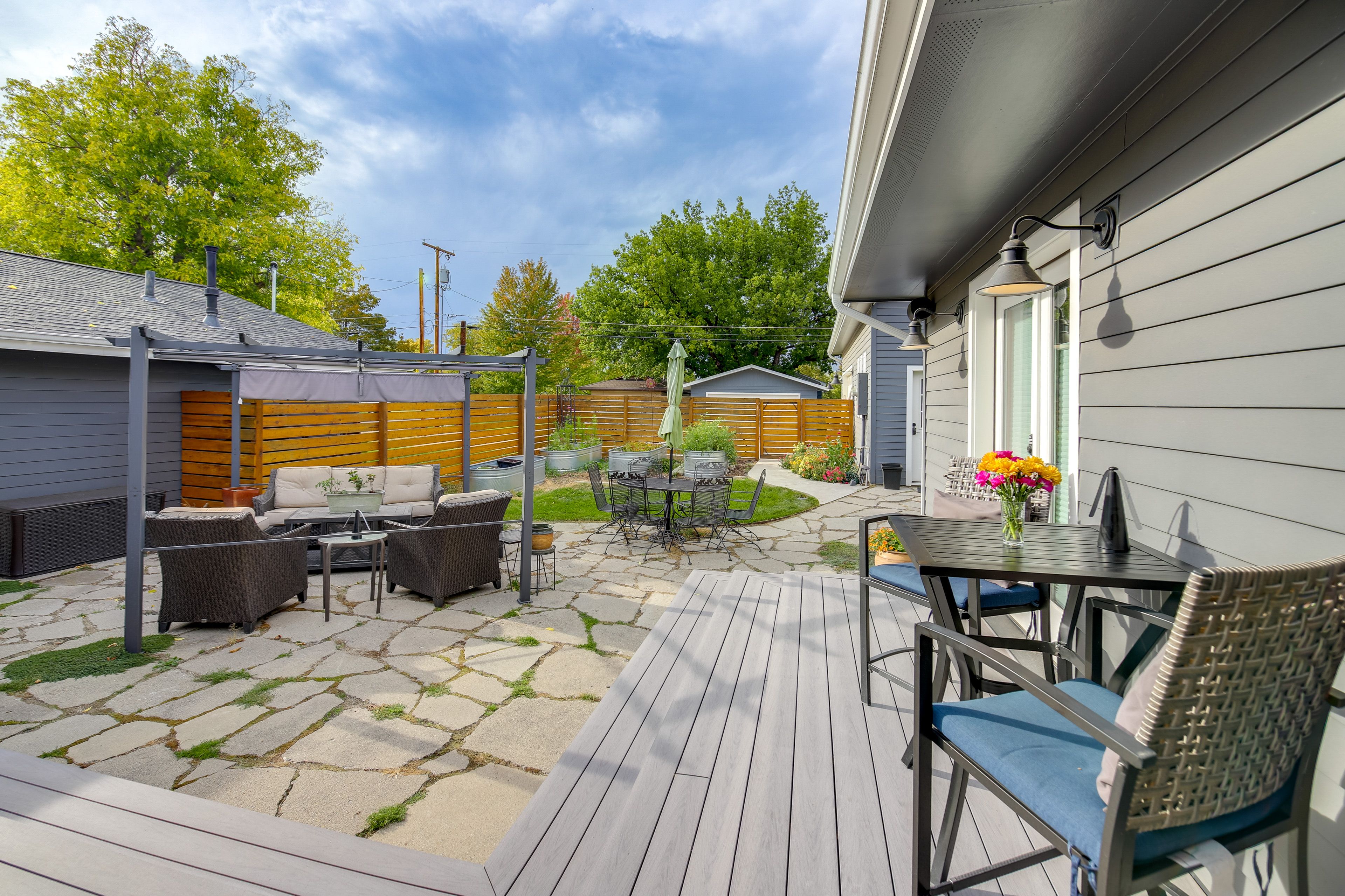 Courtyard | Pellet Grill