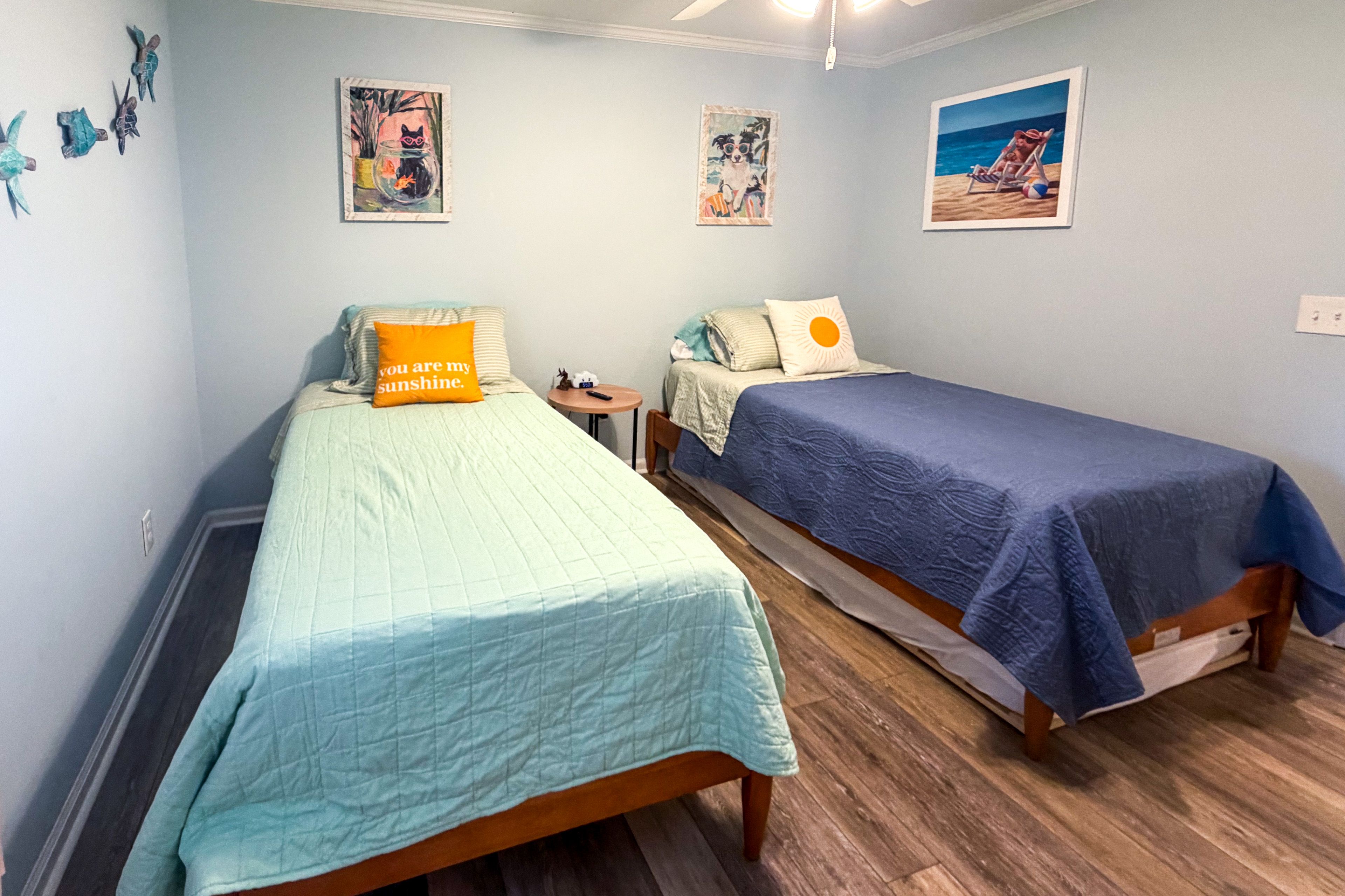 Bedroom 2 | 2 Twin Beds