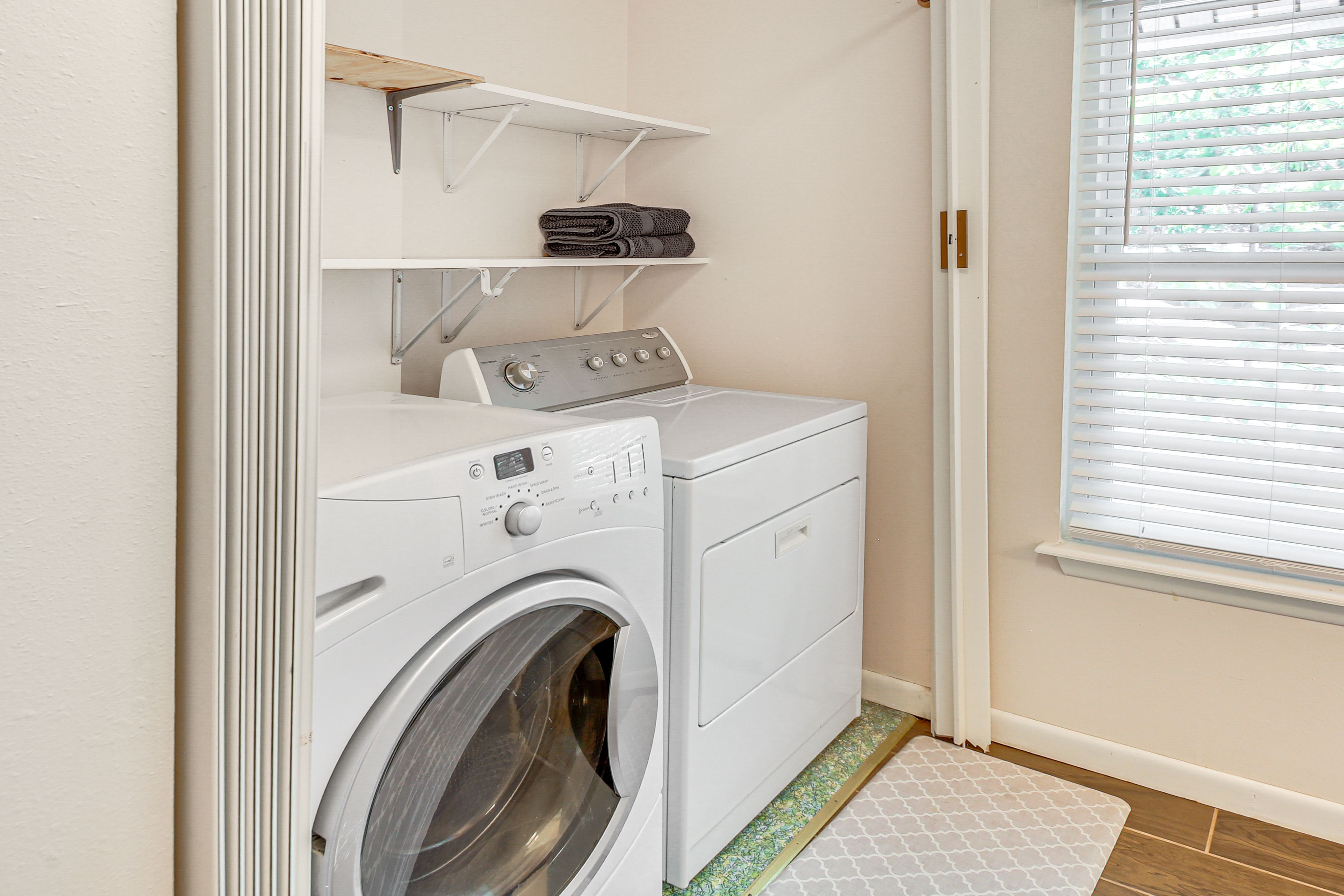 Washer & Dryer | 2nd Floor