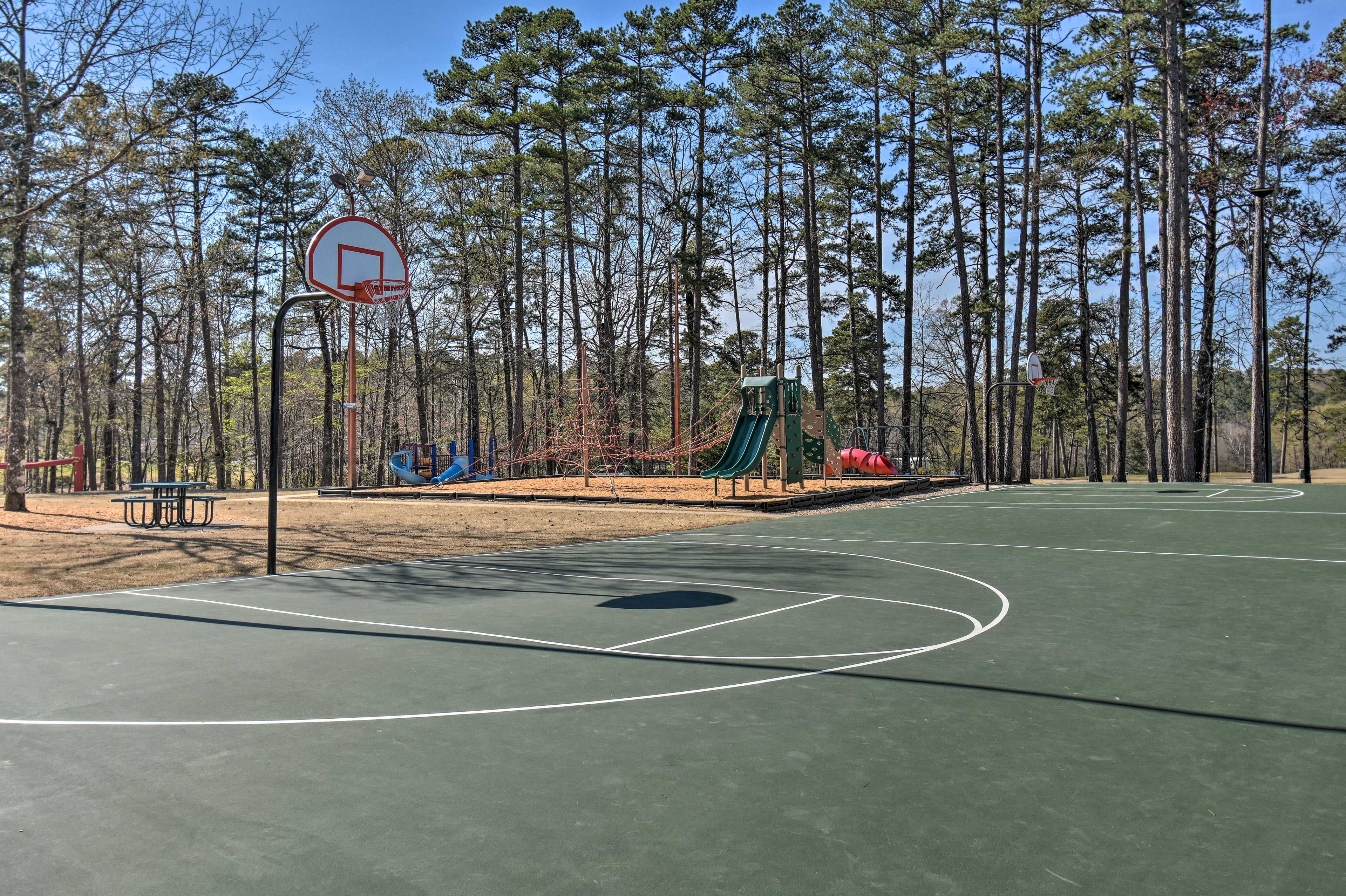 Community Amenities | Basketball Court | Playground