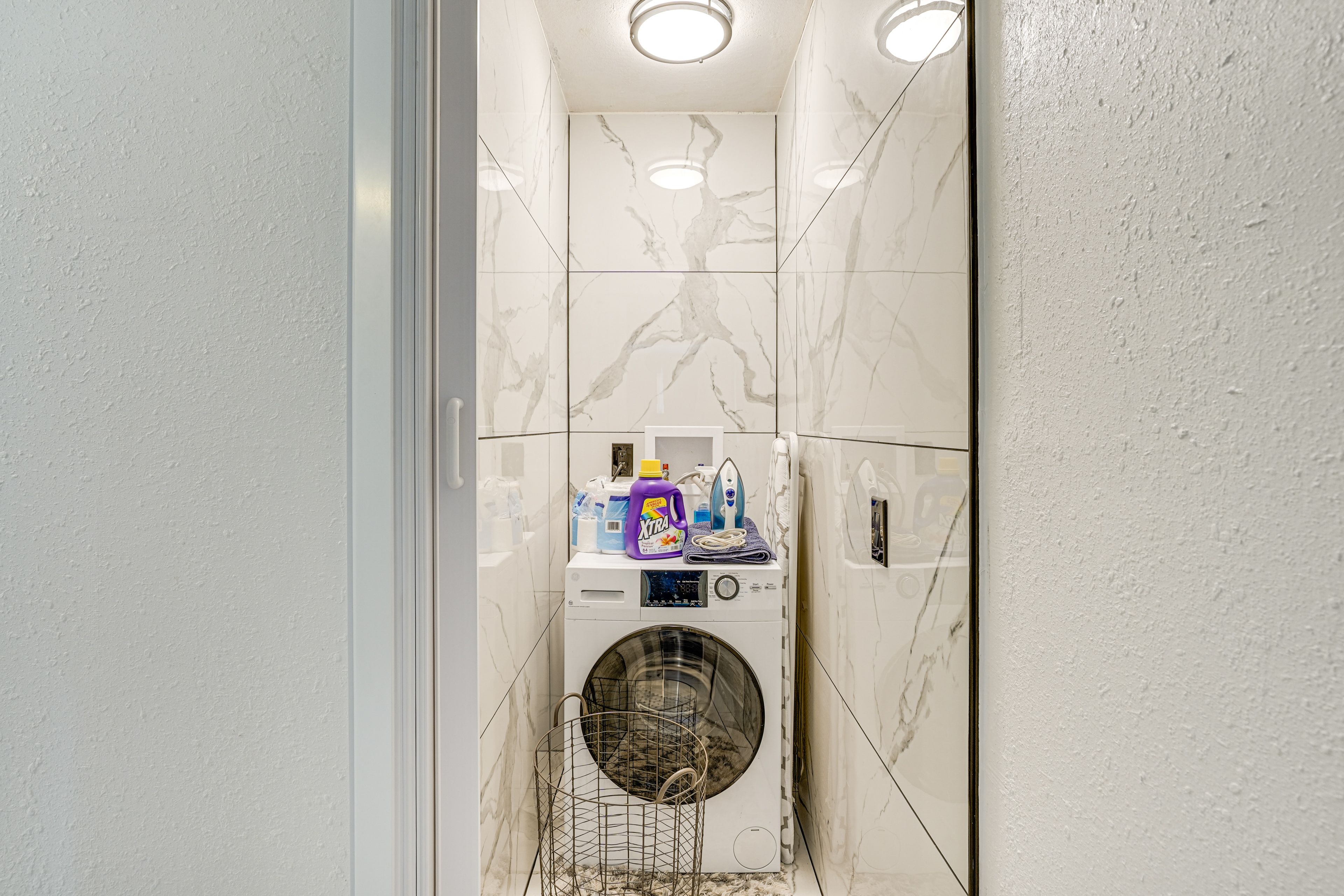 Washer/Dryer | 2nd Floor