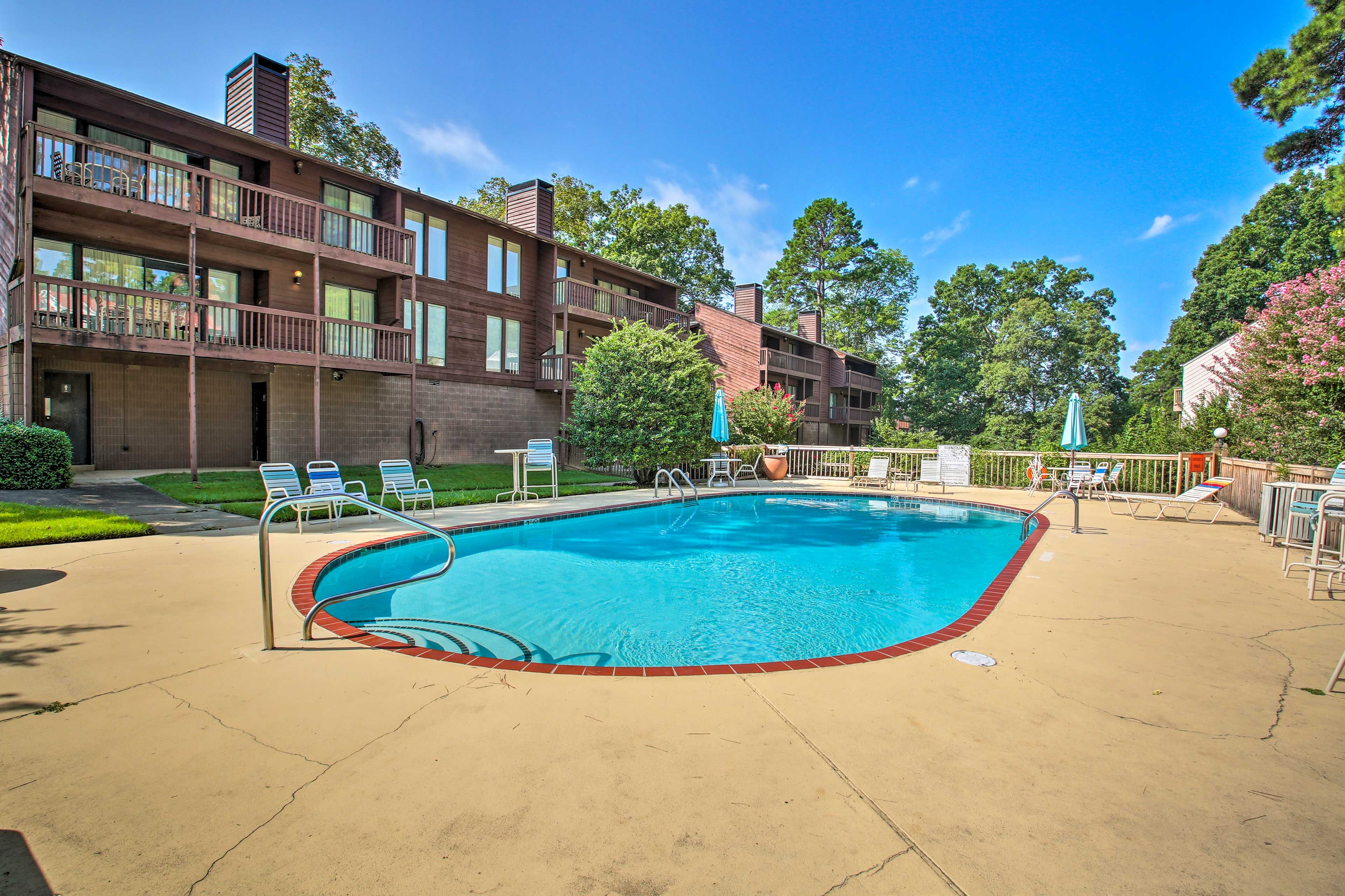 North Shore Condos Amenities | Community Pool