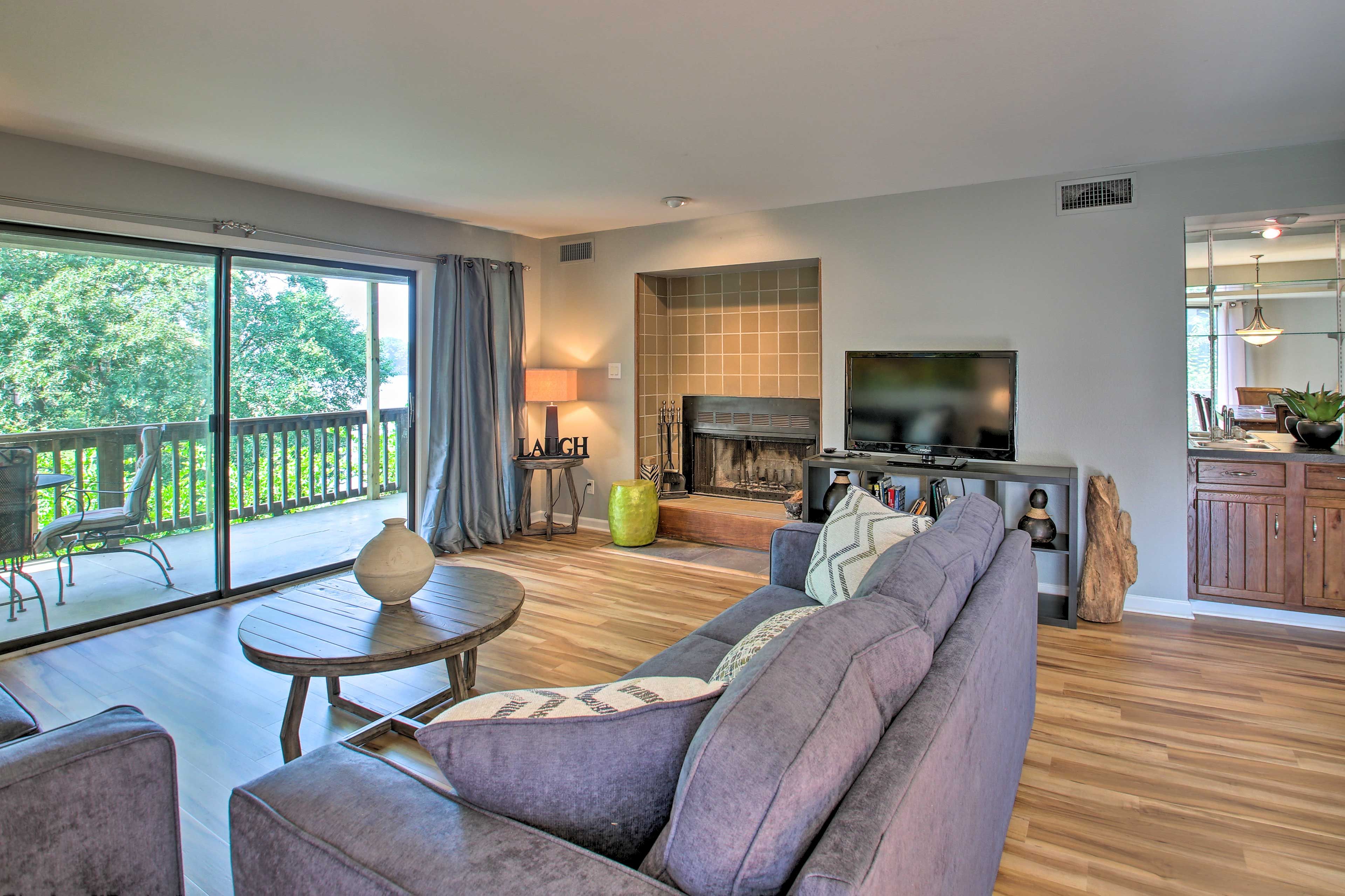 Hot Springs Vacation Rental | 2BR | 2BA | 1,200 Sq Ft | 2 Steps to Enter