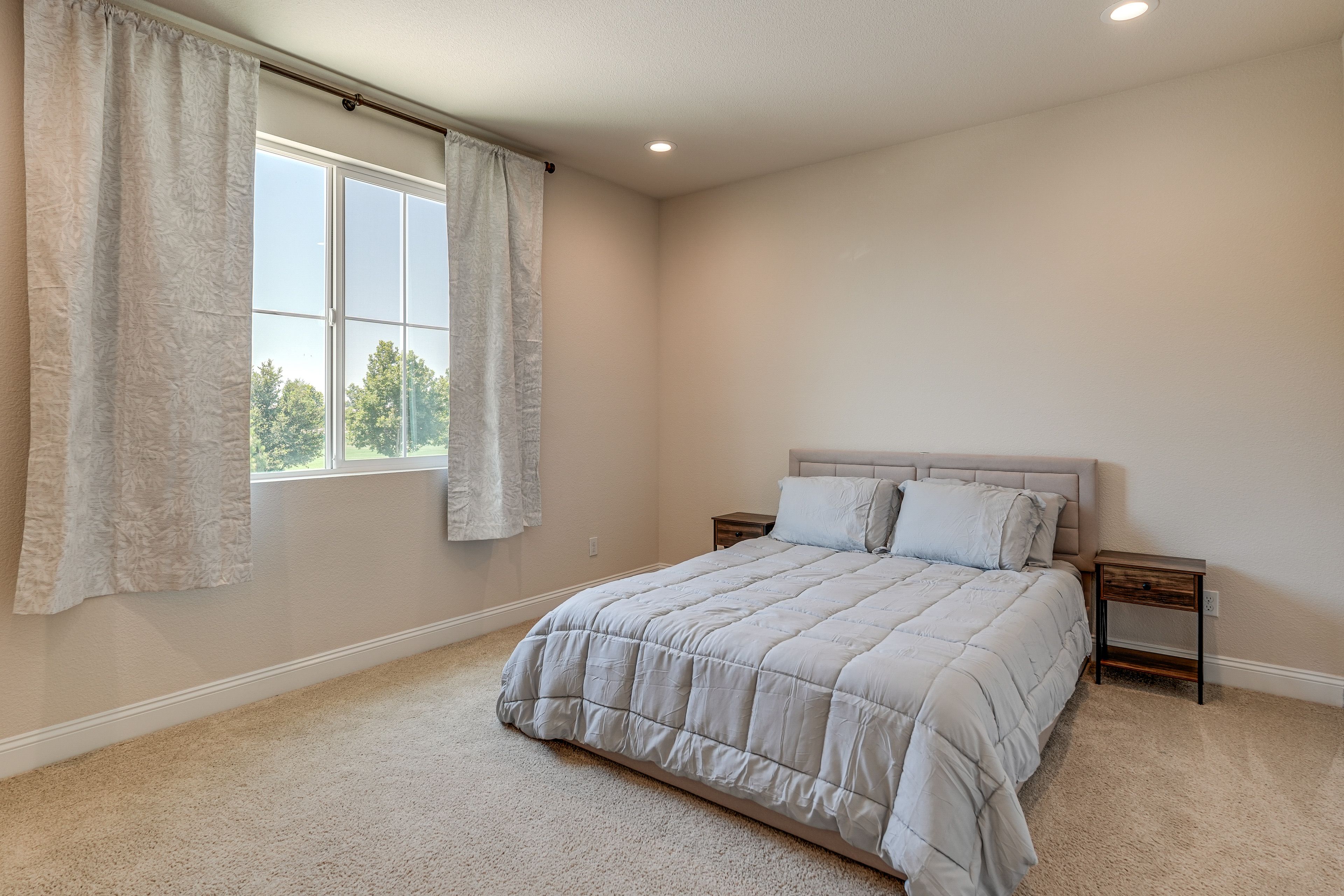 Bedroom 3 | Queen Bed | 2nd Floor