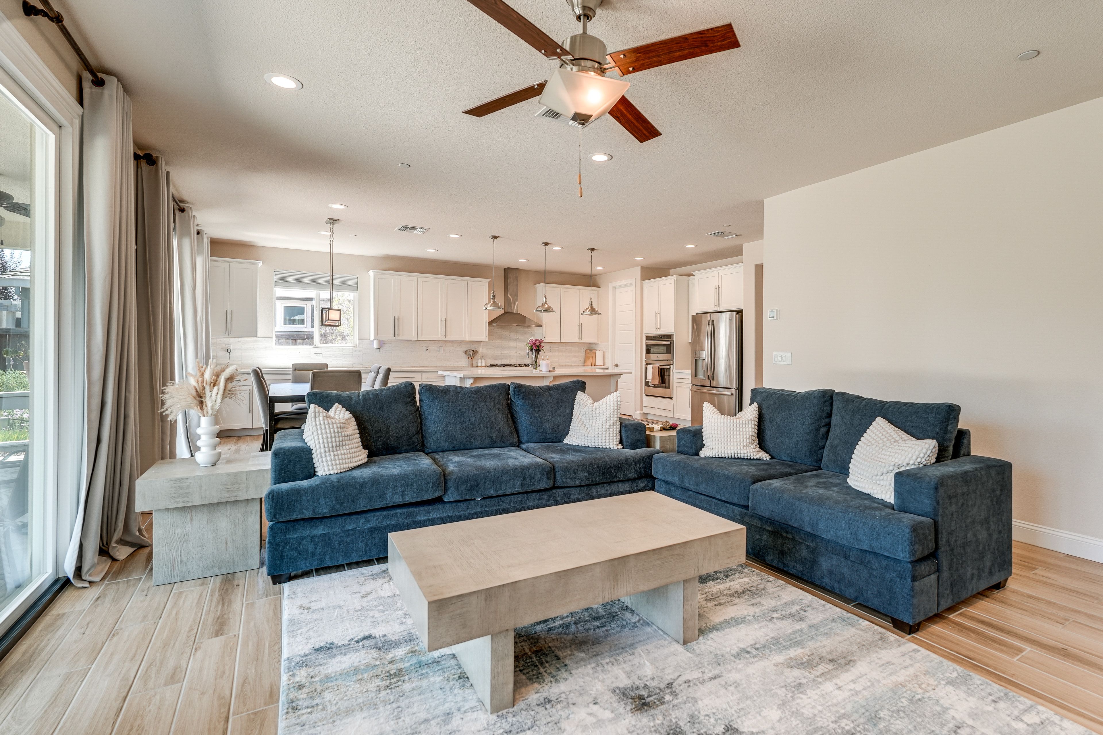 Manteca Vacation Rental | 5BR | 3.5BA | 1 Step Required | 3,600 Sq Ft