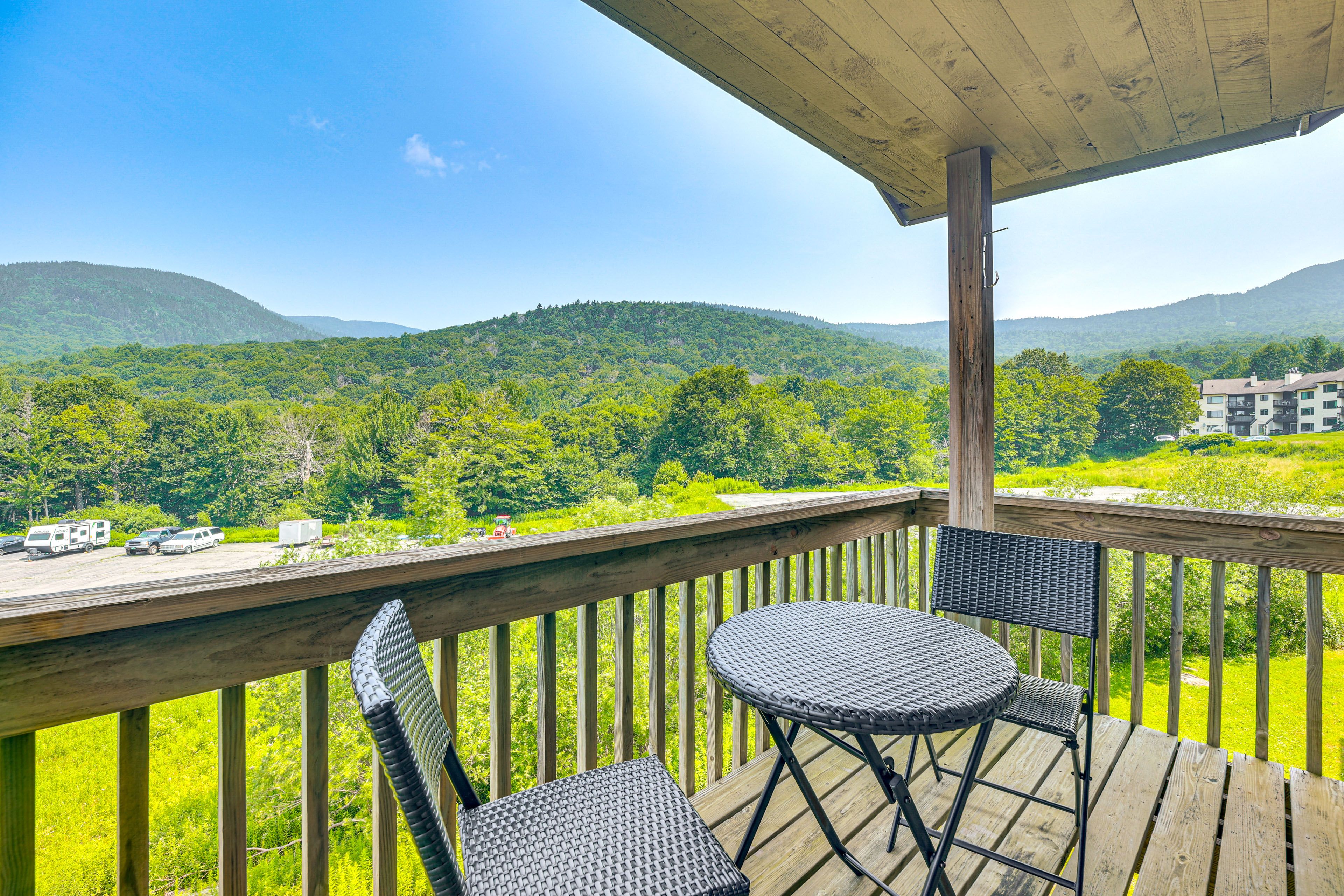Bolton Valley Vacation Rental | 3BR | 2BA | 1,250 Sq Ft | Stairs to Access