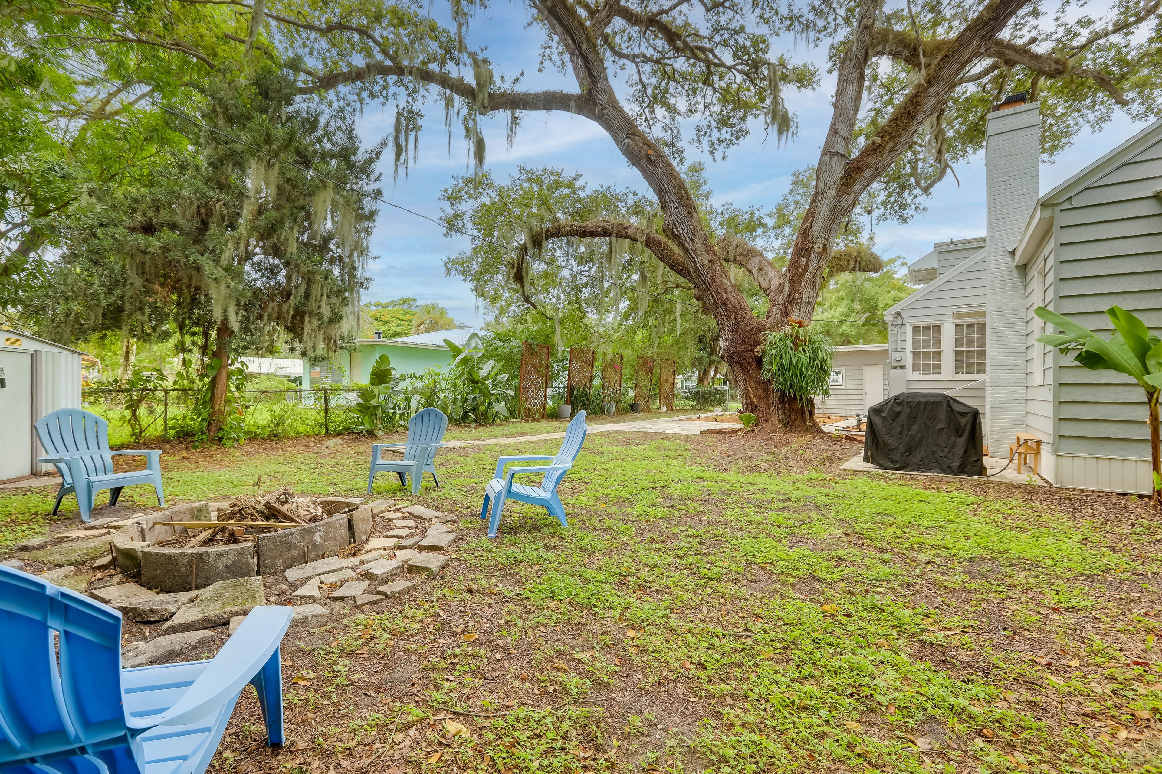 Fort Pierce Vacation Rental | 5BR | 2.5BA | 2,500 Sq Ft | Steps Required