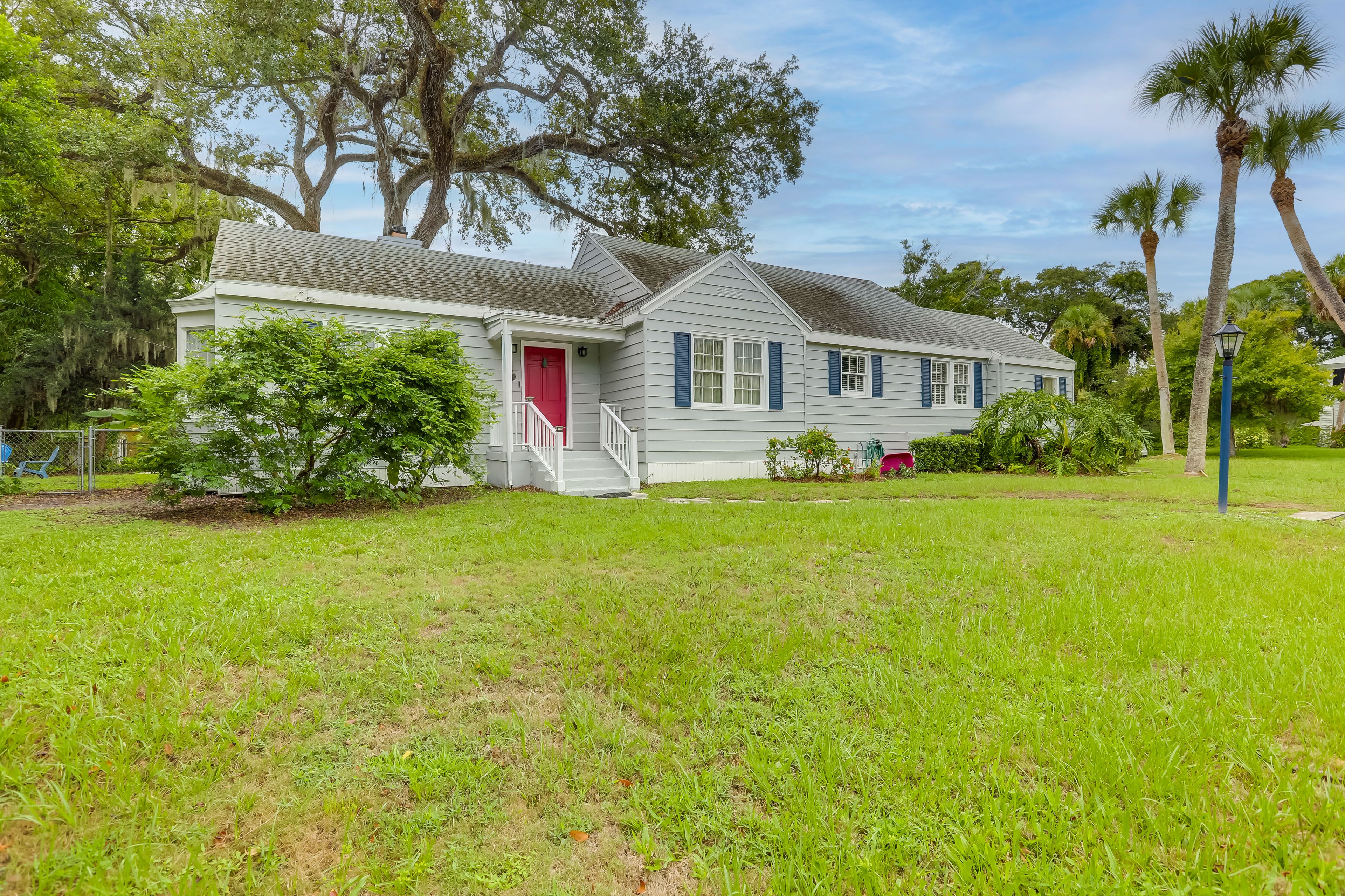 Carport (1 Vehicle) | Paved Driveway (1 Vehicle) | Grassy Driveway (2 Vehicles)