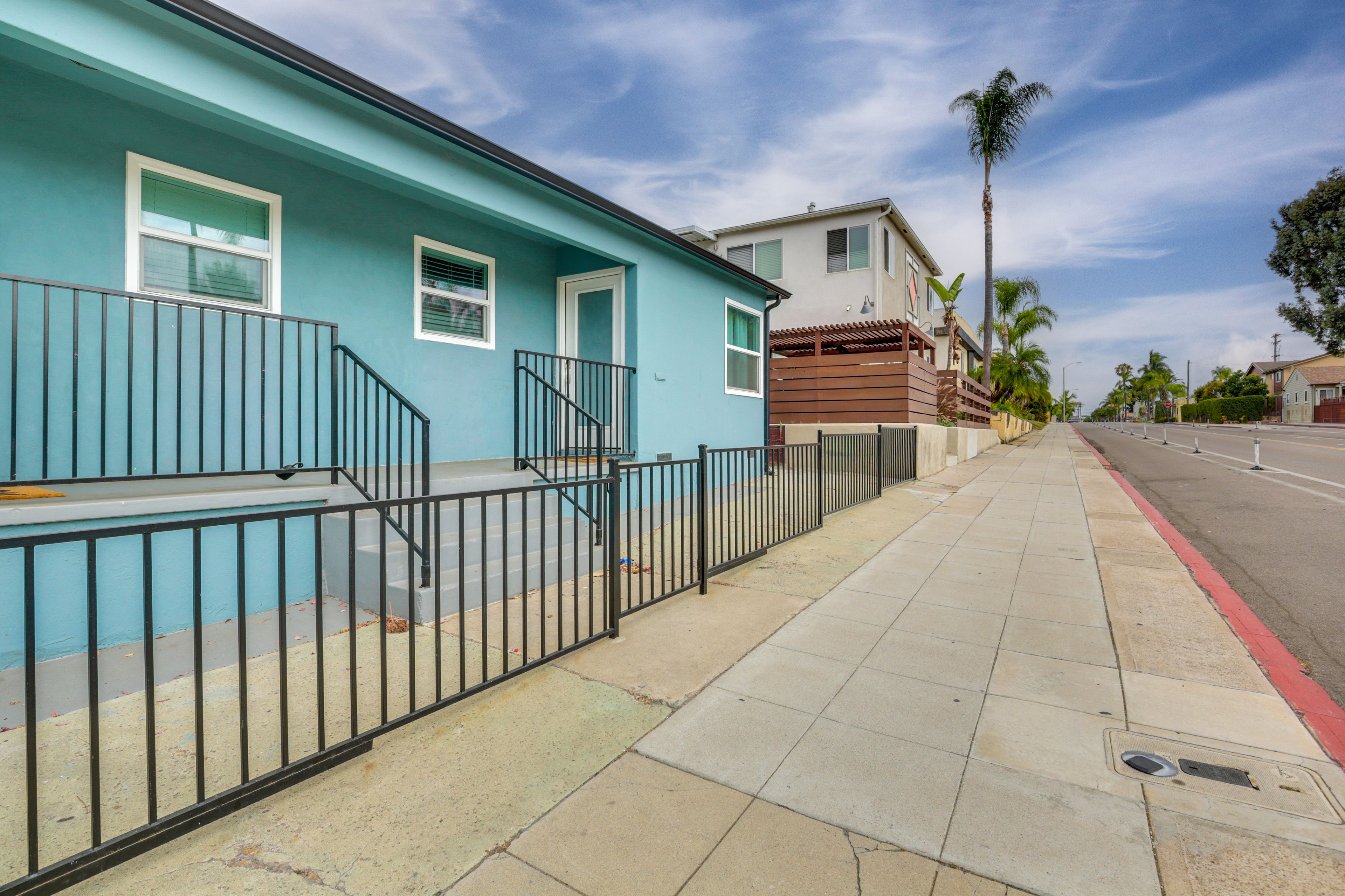 Unit Exterior | Free Street Parking (First-Come, First-Served)