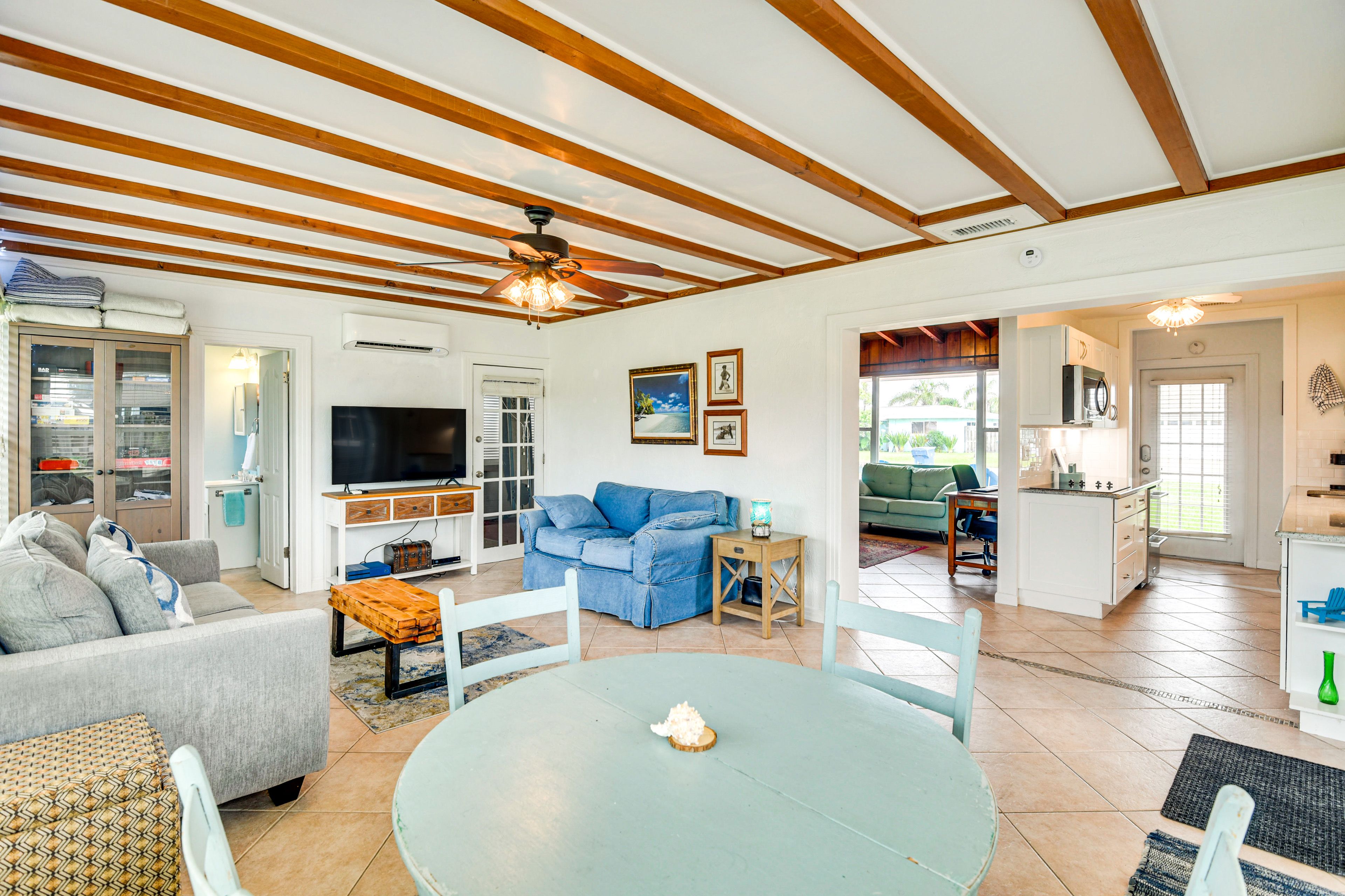 Interior | Single-Story House | Central Heating & A/C
