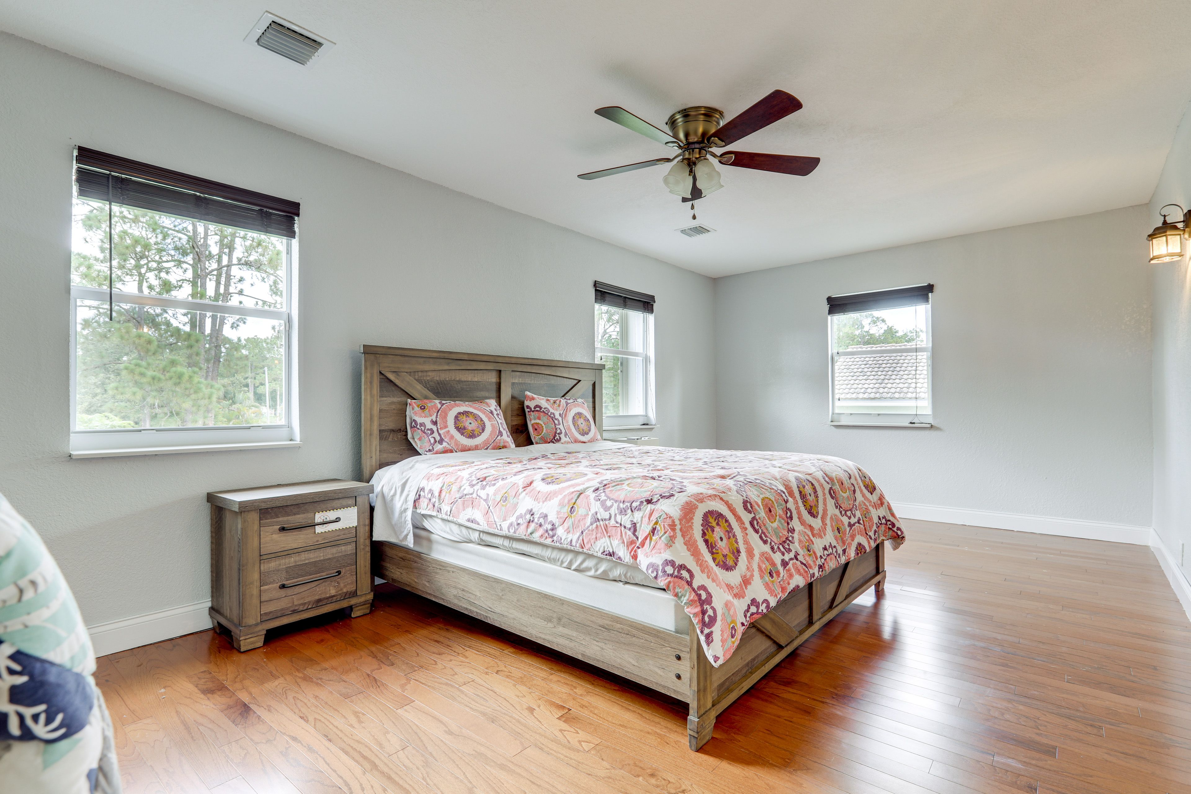 Bedroom 1 | 2nd Floor | King Bed | Crib | Linens Provided