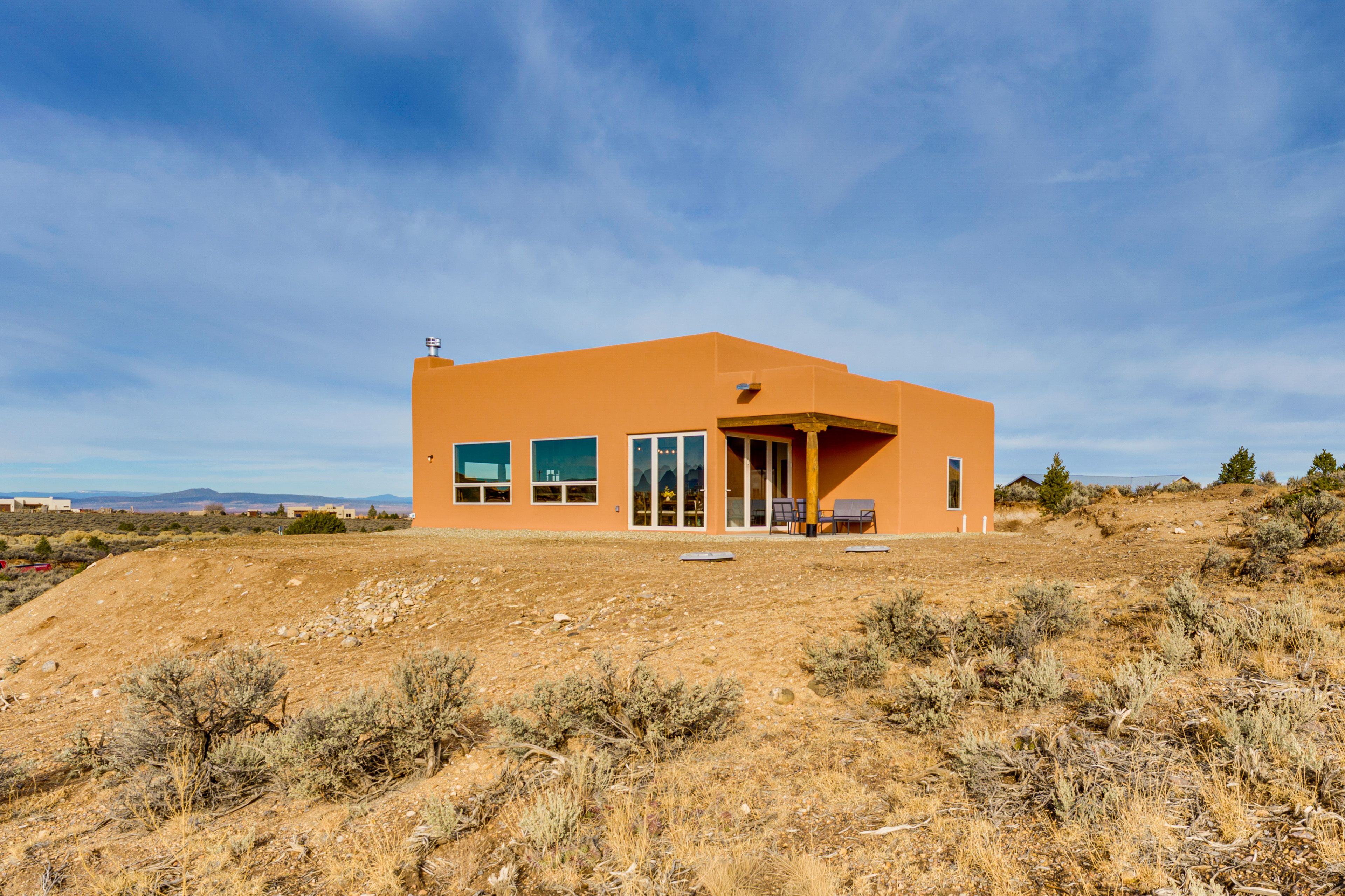 House Exterior | Private Yard | Mountain Views
