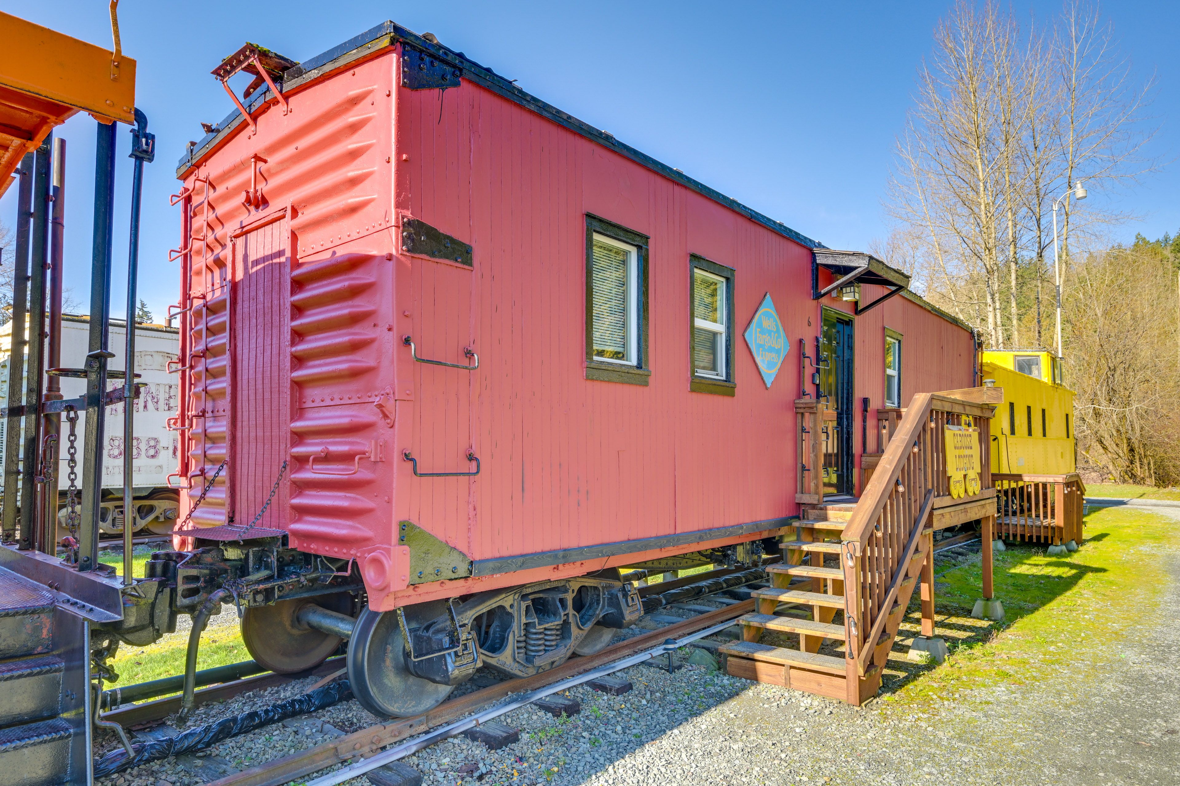 Parking Area | 1 Vehicle
