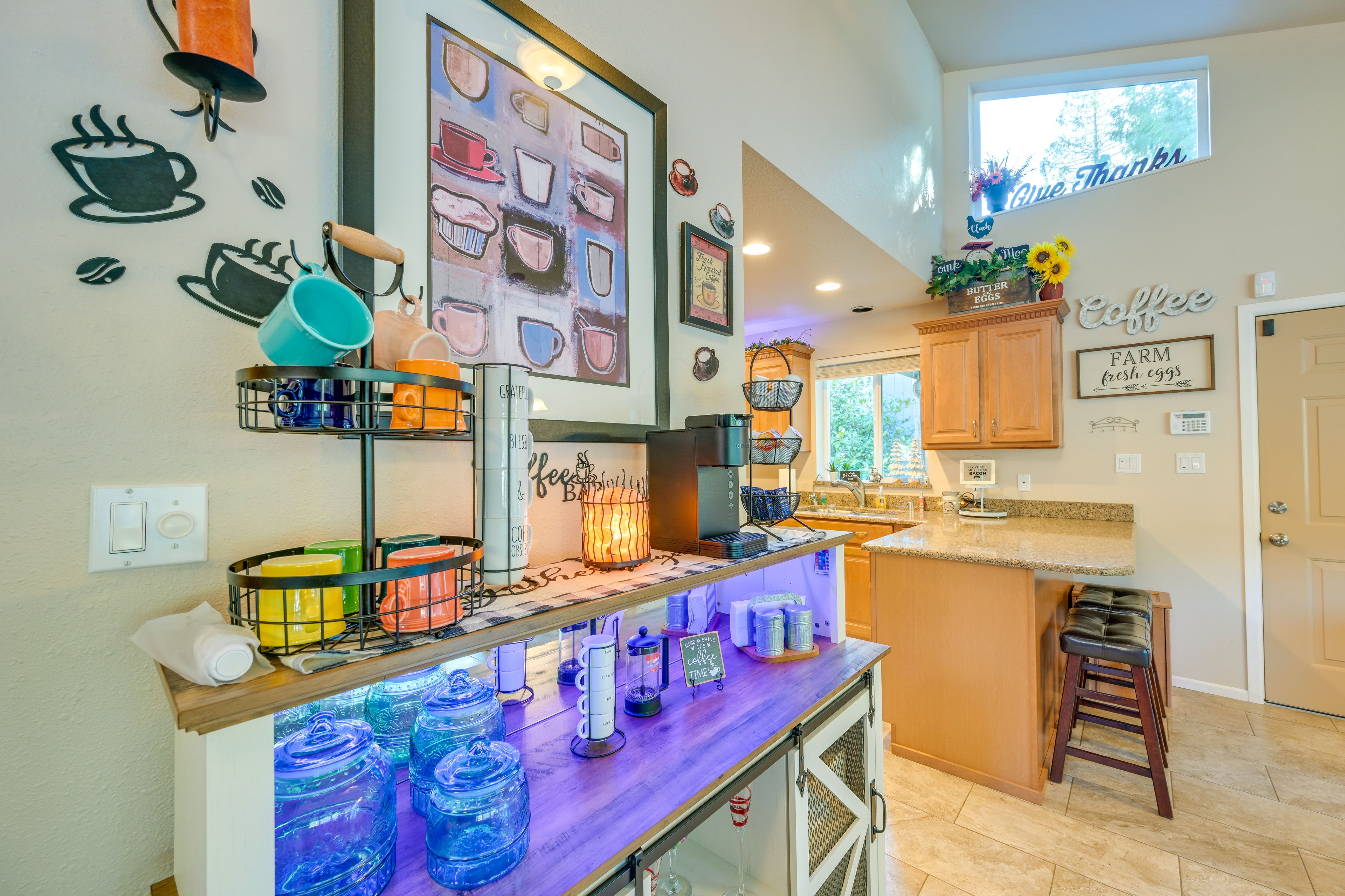 Kitchen | Coffee Bar