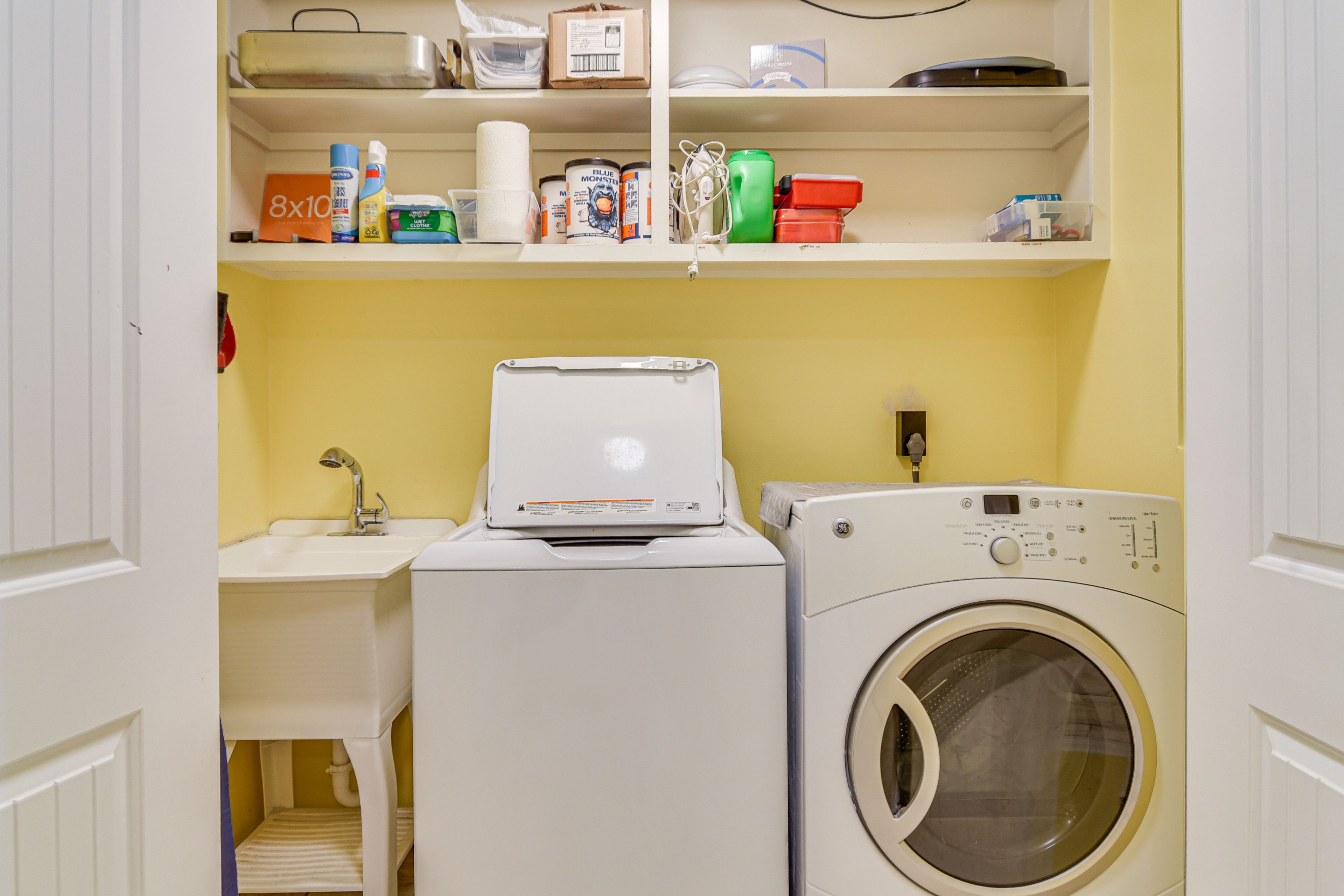 Washer & Dryer