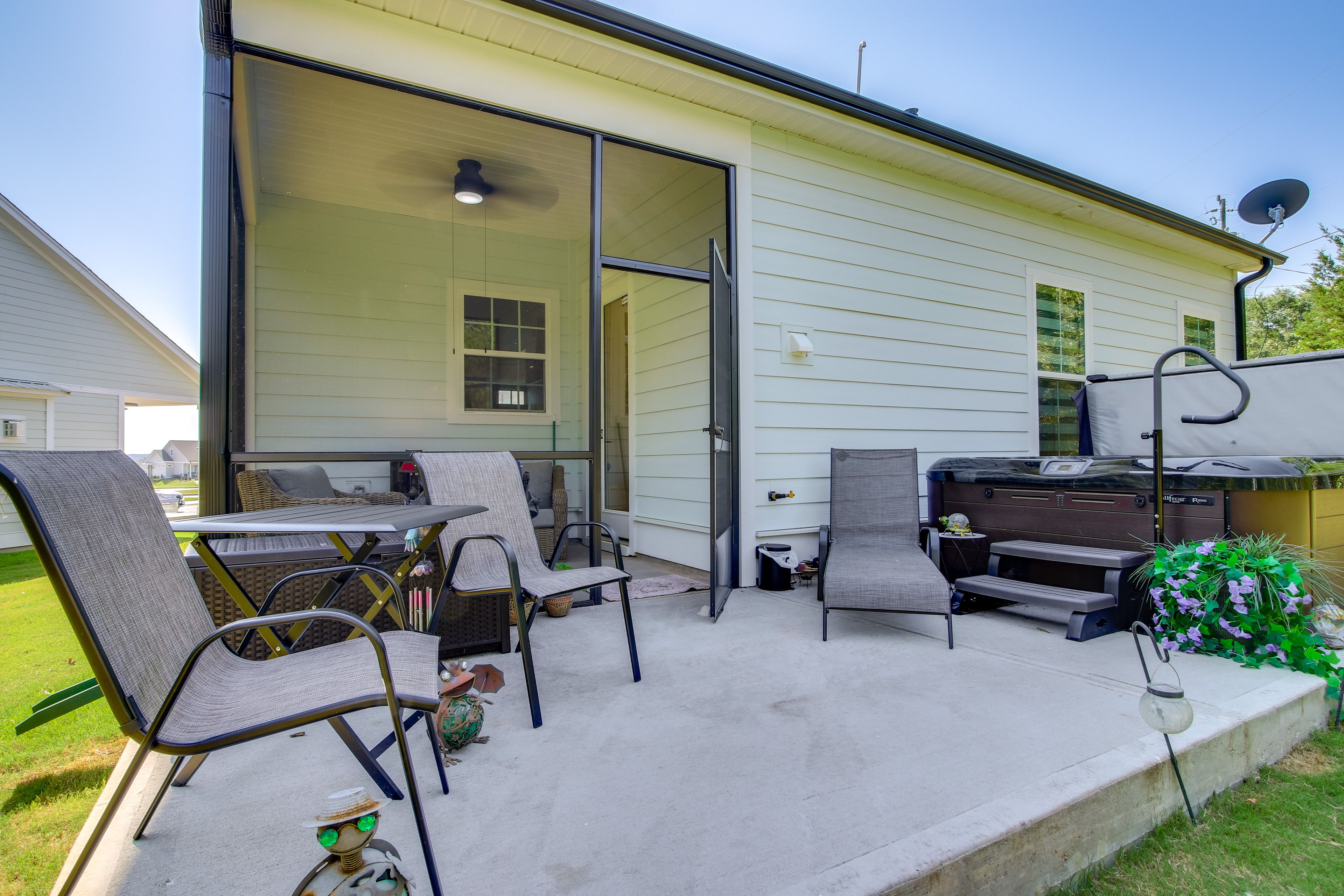 Patio | Private Hot Tub | 9 Mi to Downtown