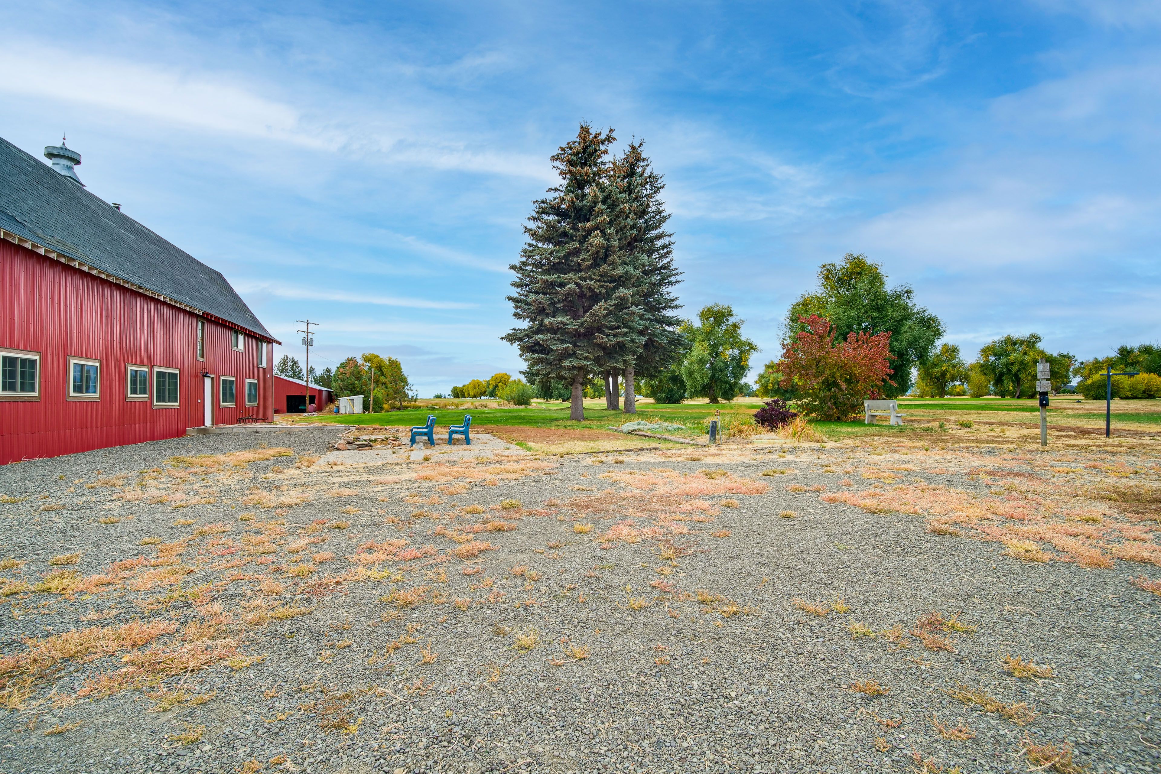 Parking | Driveway (3 Vehicles)