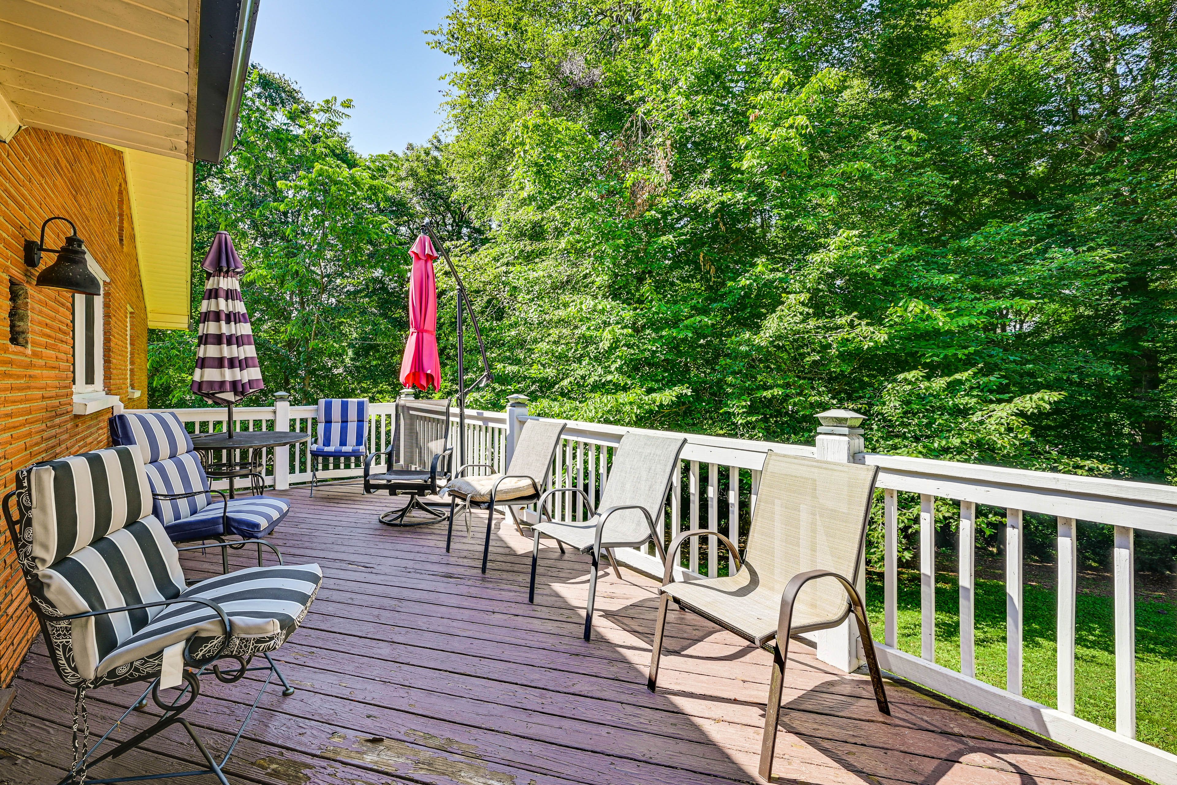 Private Deck | Outdoor Seating | Gas Grill