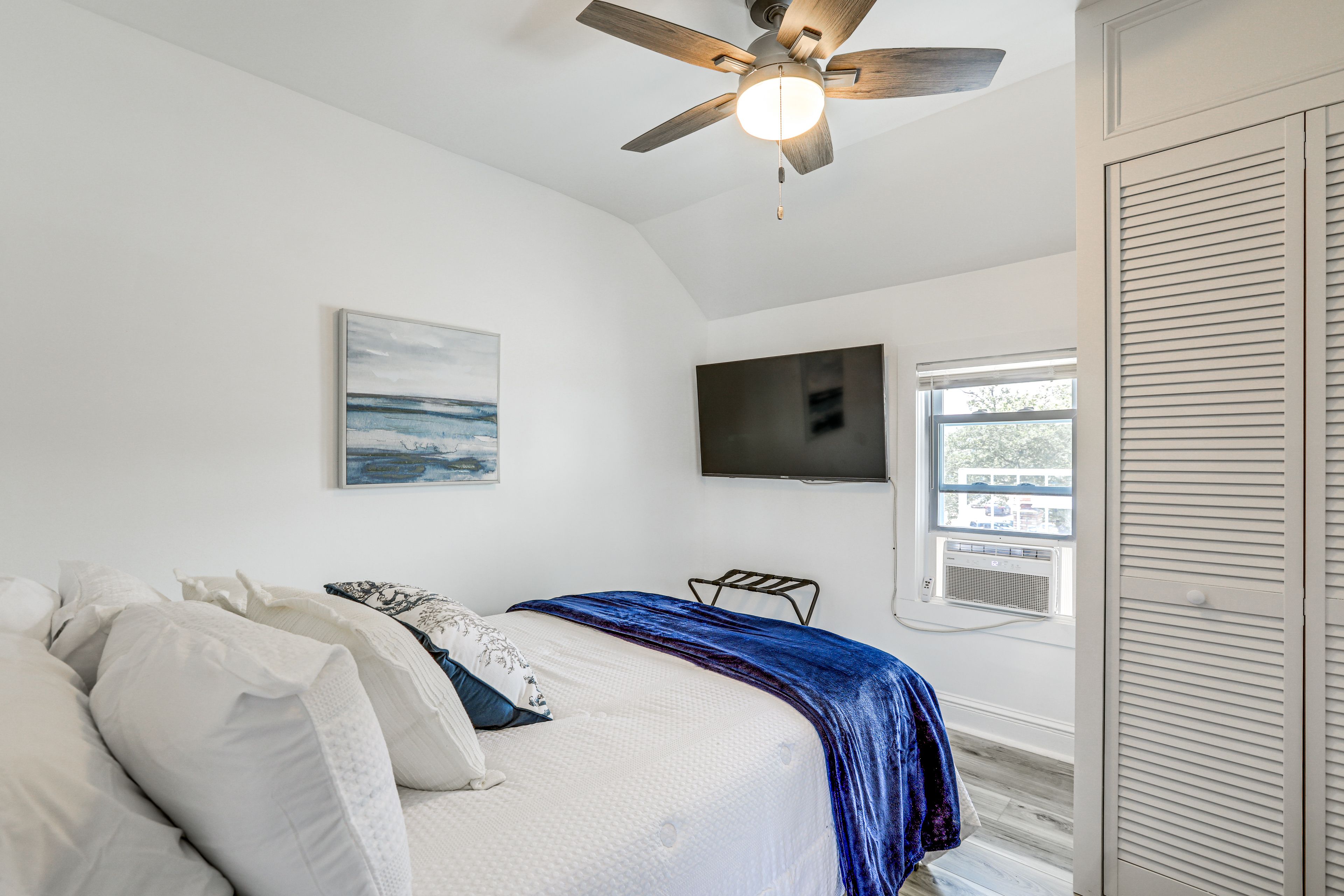 Bedroom 2 | Full Bed