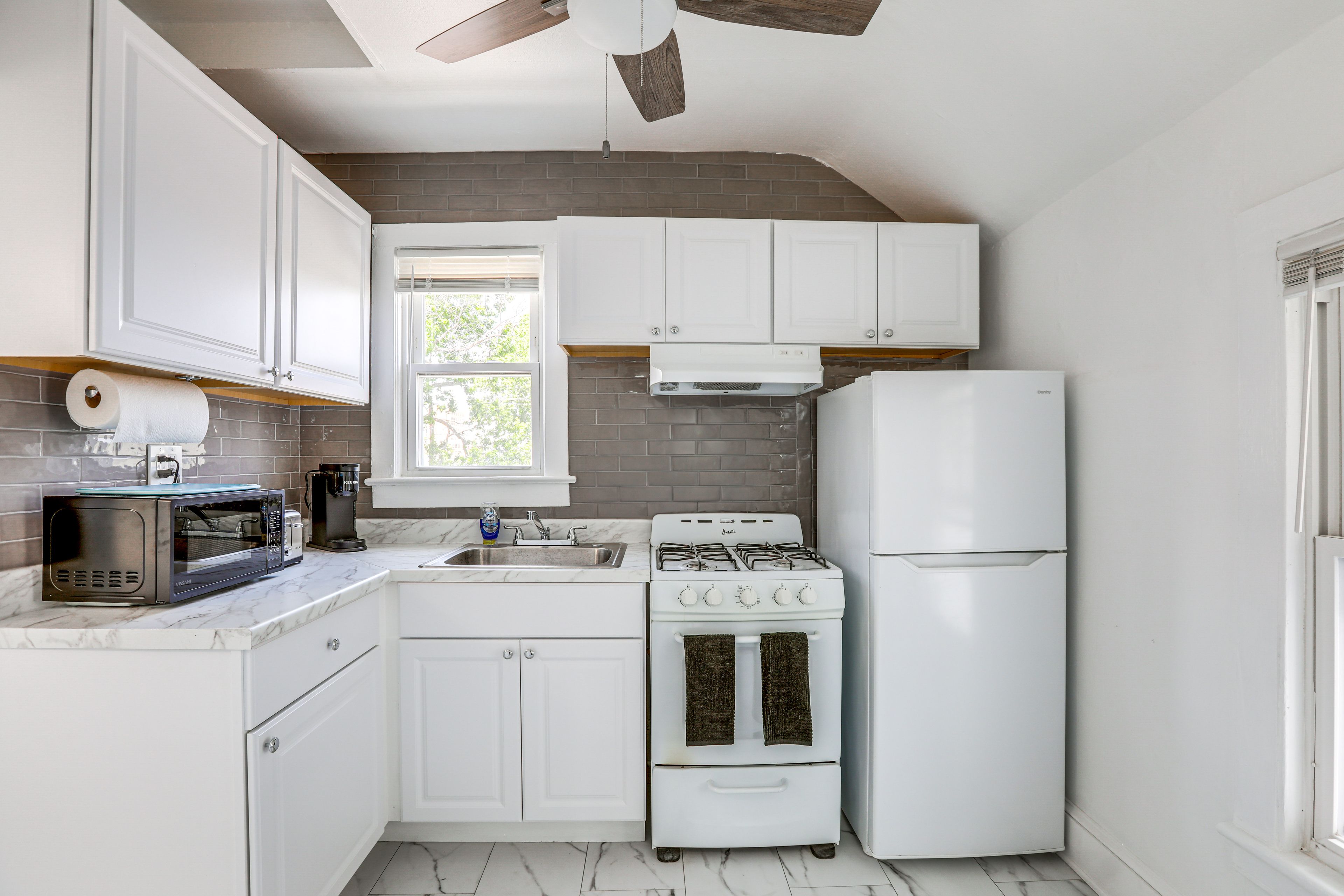 Kitchen | Cooking Basics | Keurig Coffee Maker