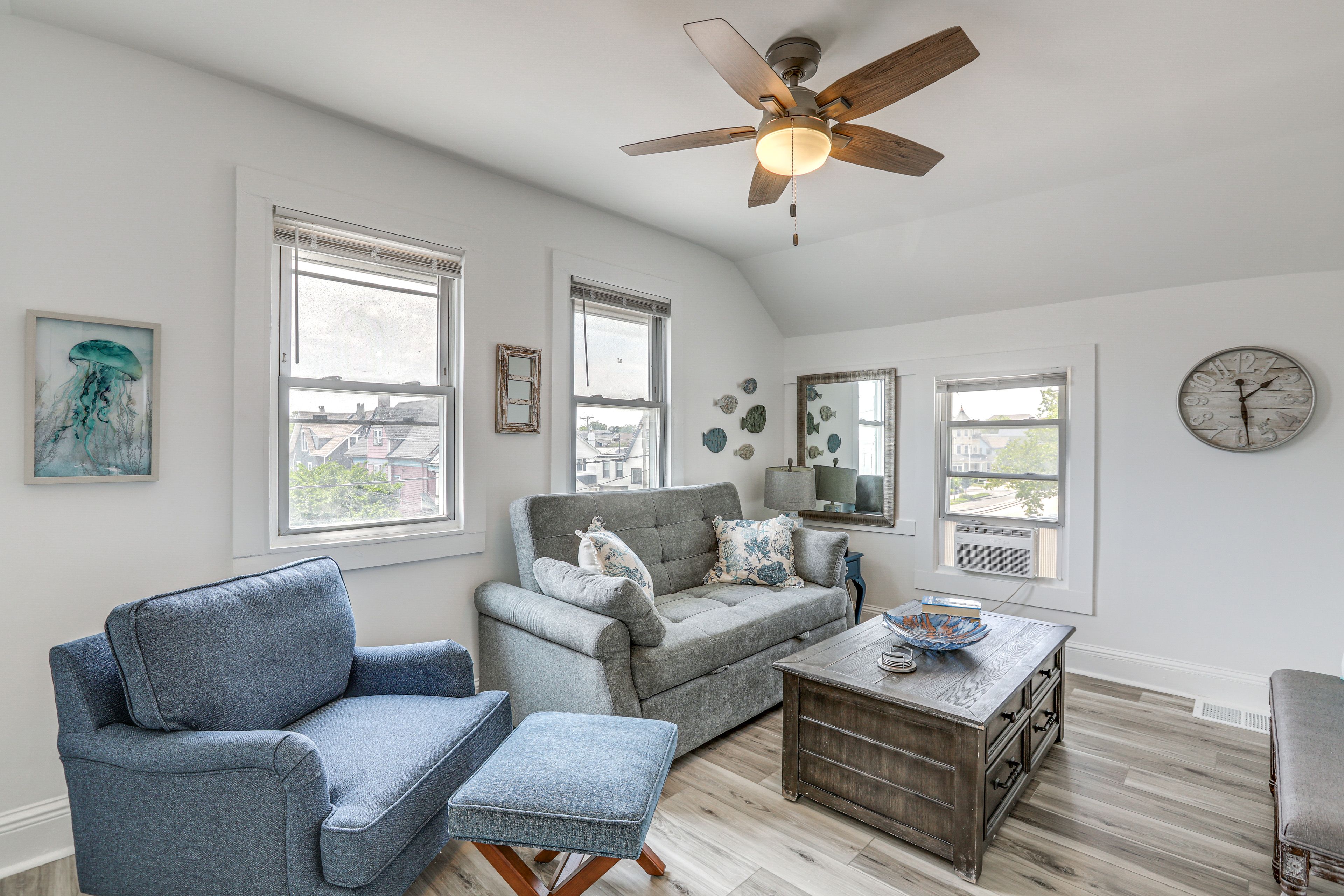 Living Room | Queen Sleeper Sofa | Smart TV