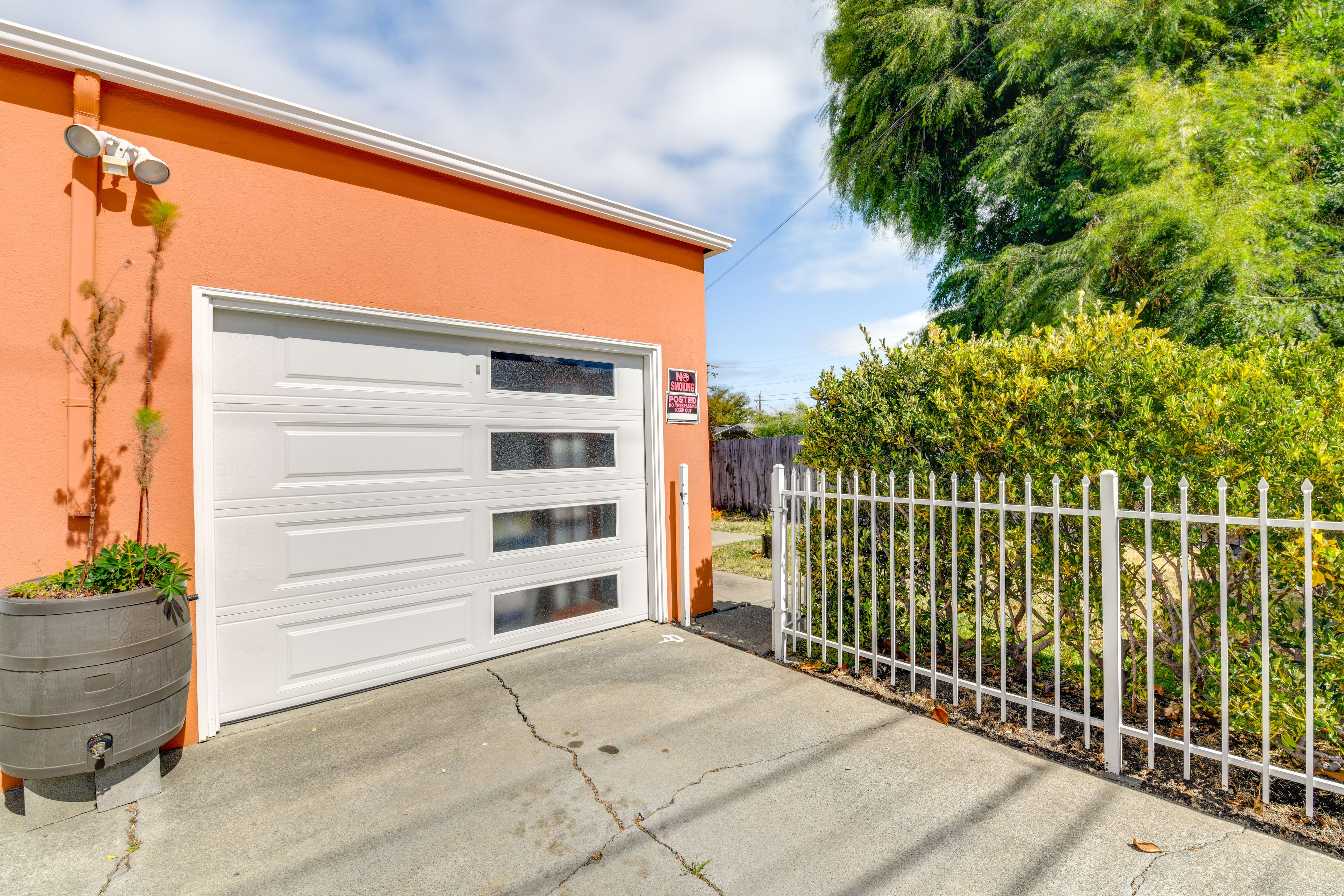 Parking | Driveway (1 Vehicle)