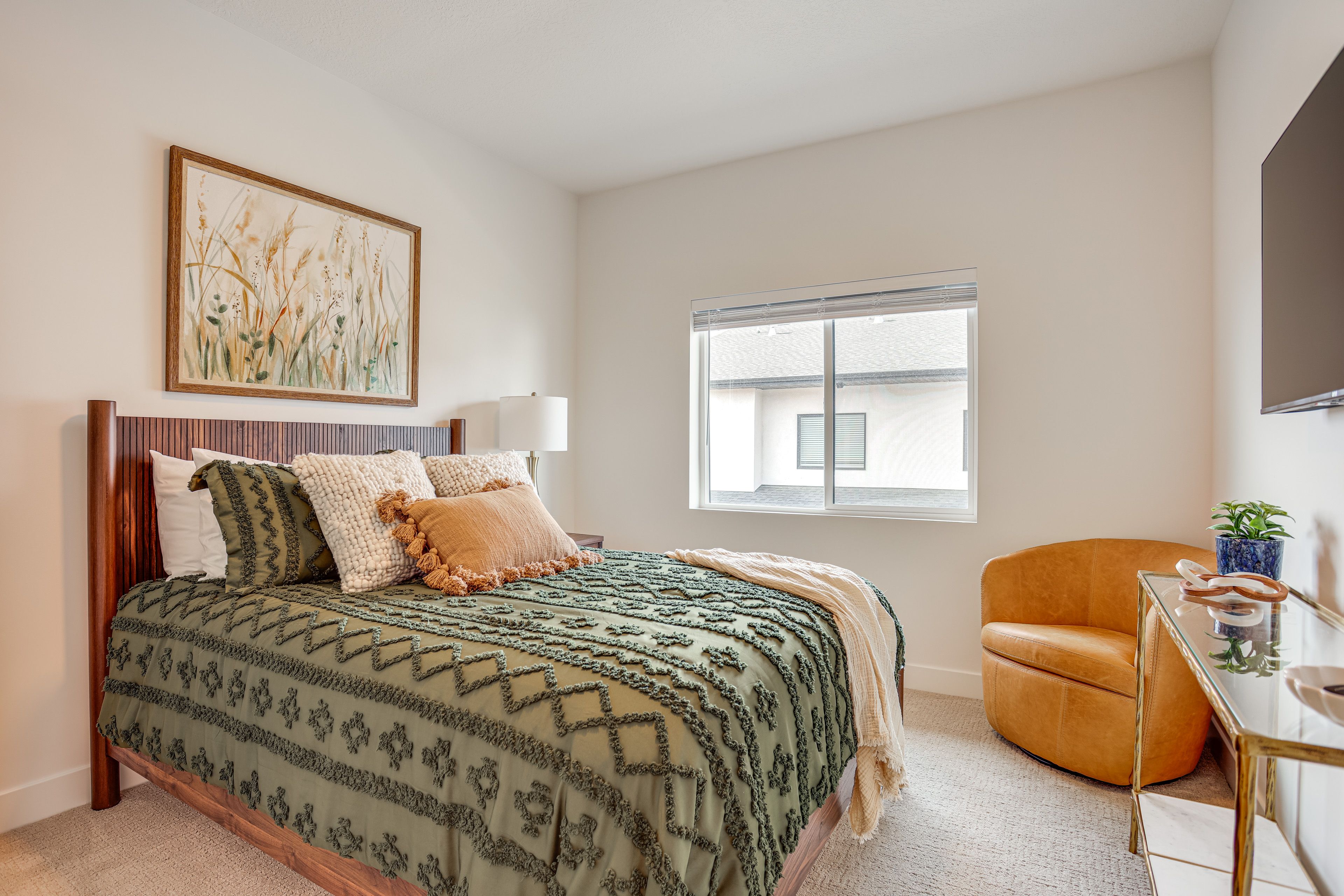 Bedroom 2 | Queen Bed | 2nd Floor