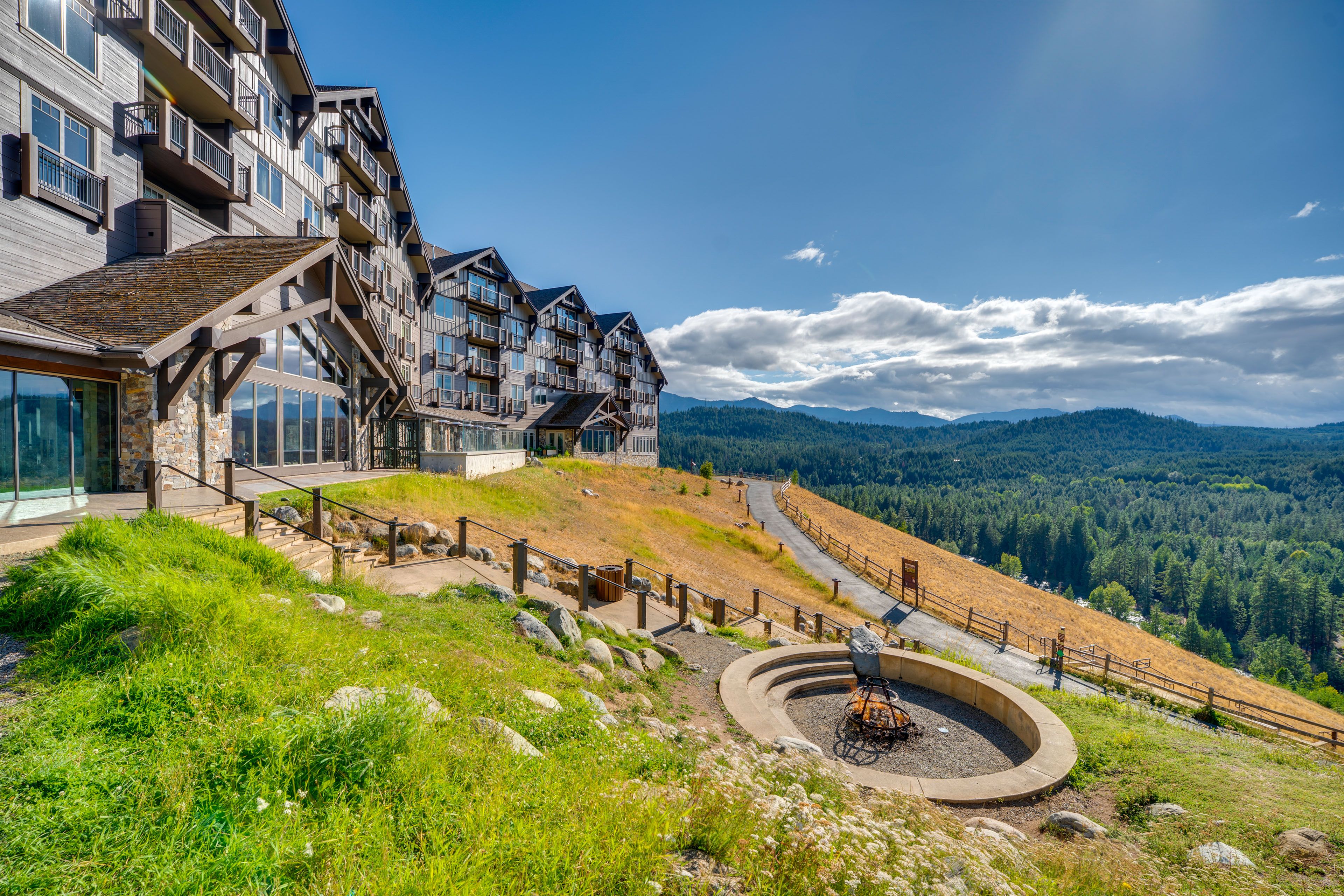 Cle Elum Vacation Rental | 1BR | 1BA | Step-Free Access | 875 Sq Ft