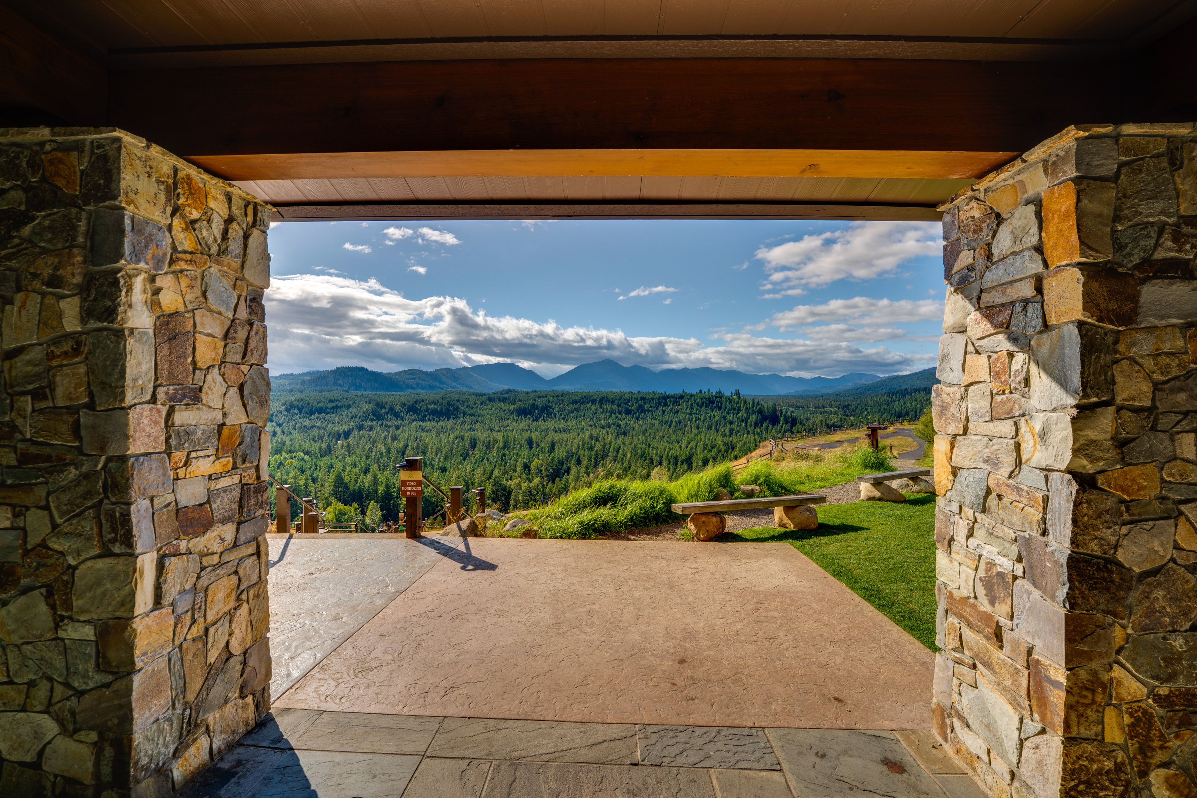 Property Exterior | Surrounding Views
