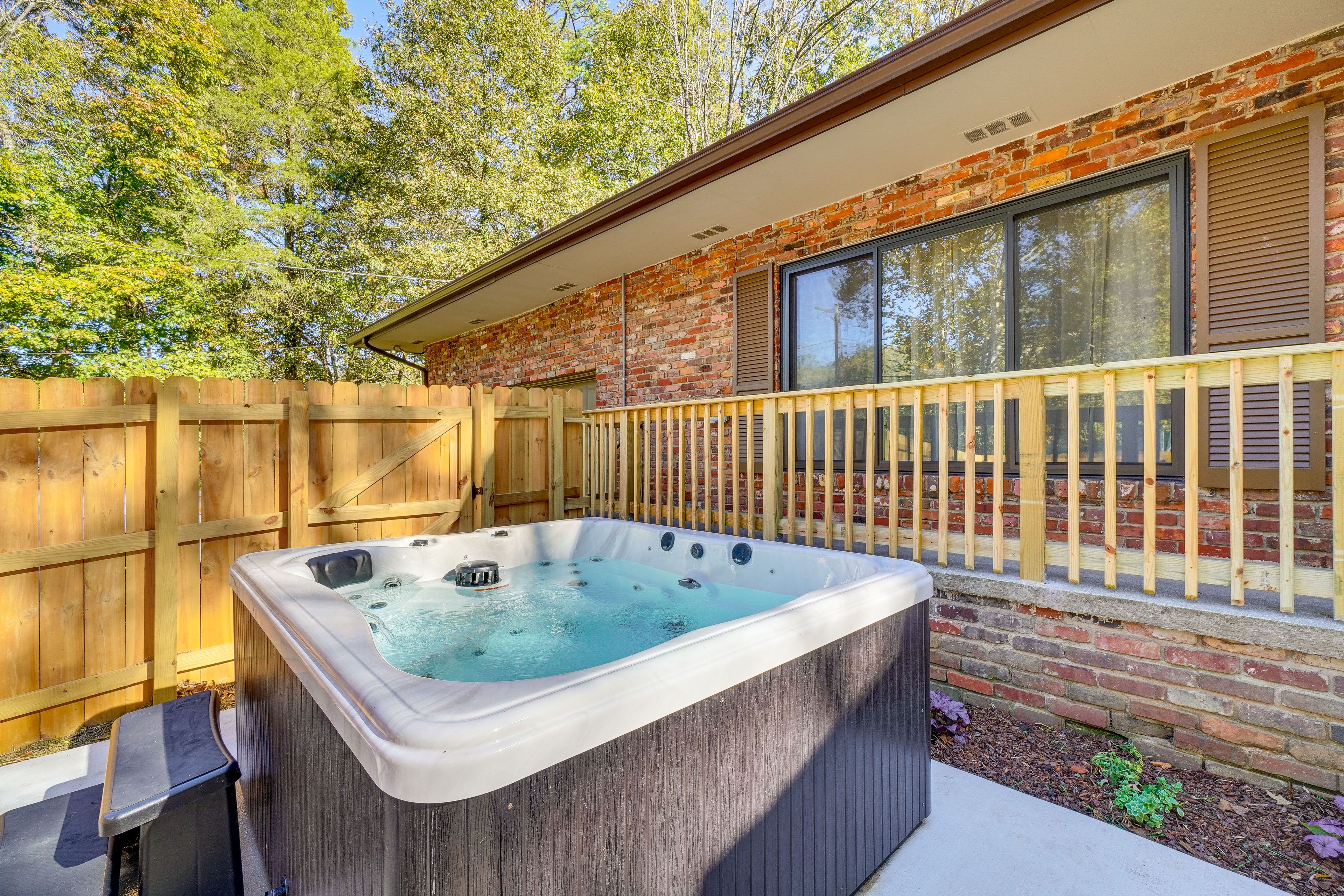 Private Hot Tub