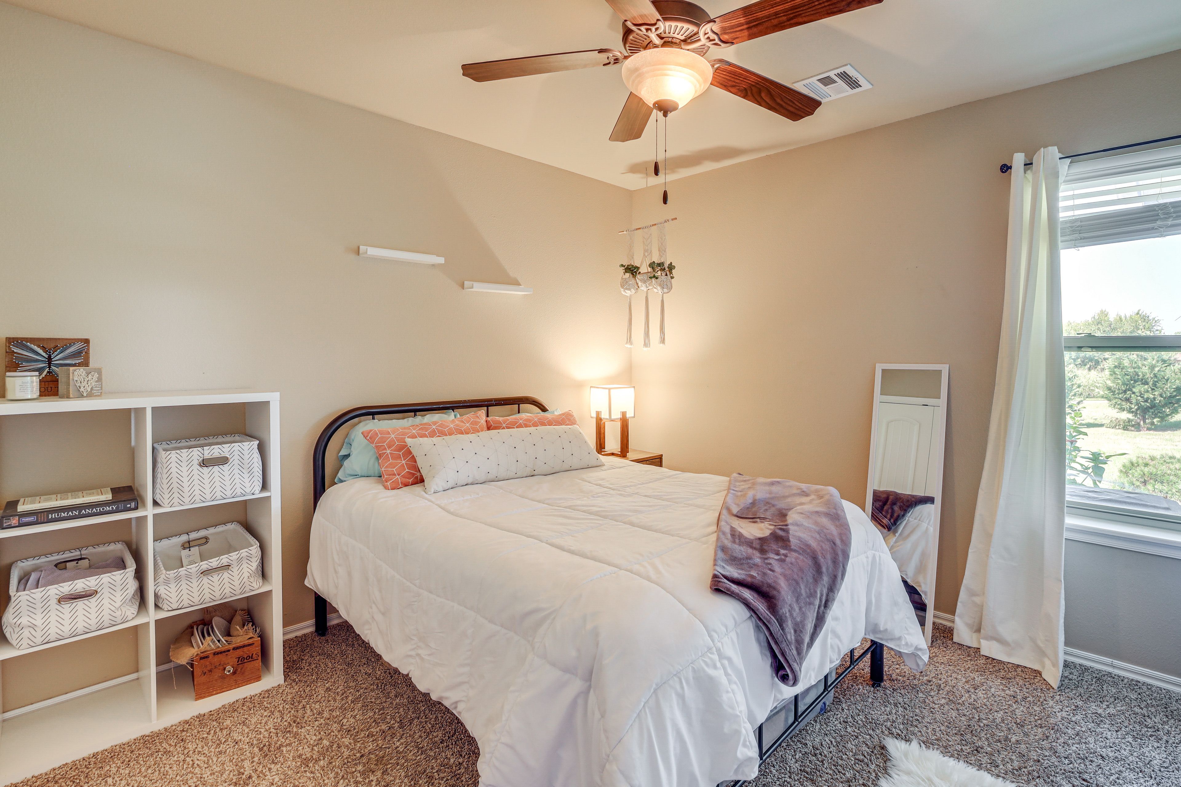 Bedroom 2 | Full Bed | 1st Floor