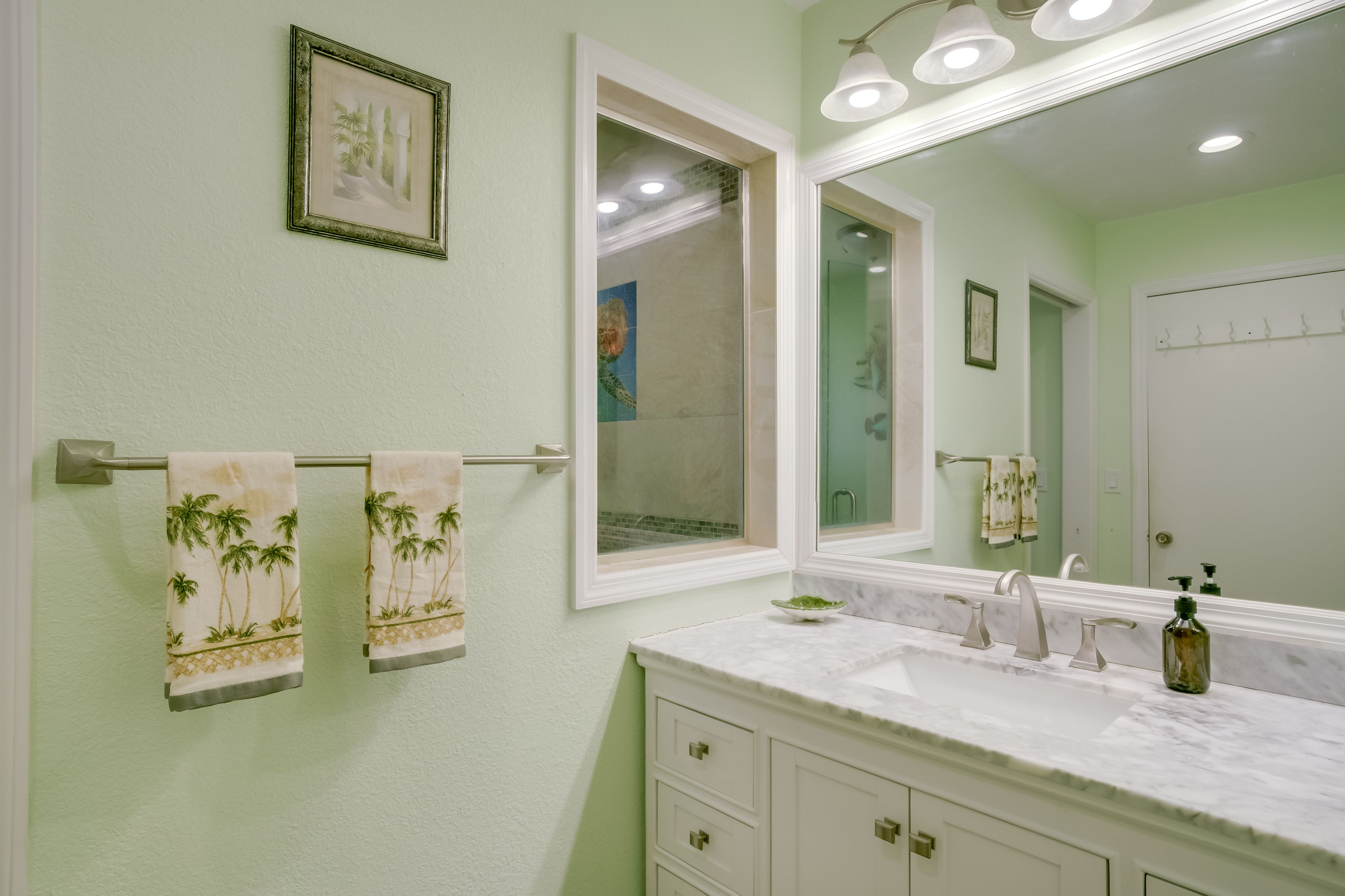 Bathroom | Towels Provided